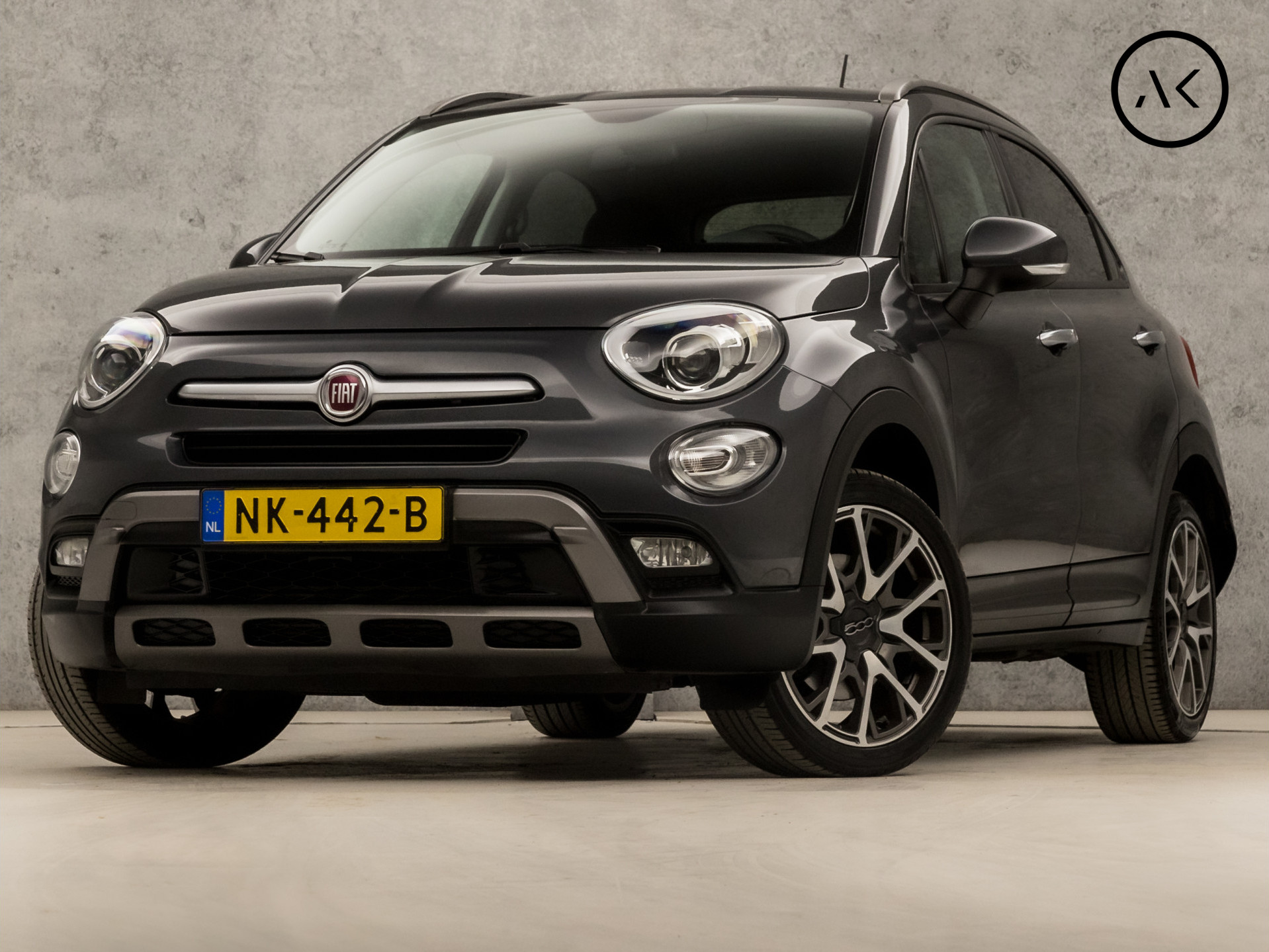 Fiat 500X 1.4 Turbo MultiAir Sport Lounge 141Pk Automaat (NAVIGATIE, CLIMATE, GETINT GLAS, LEDEREN SPORTSTOELEN, XENON, CRUISE, LM VELGEN, NIEUWSTAAT)