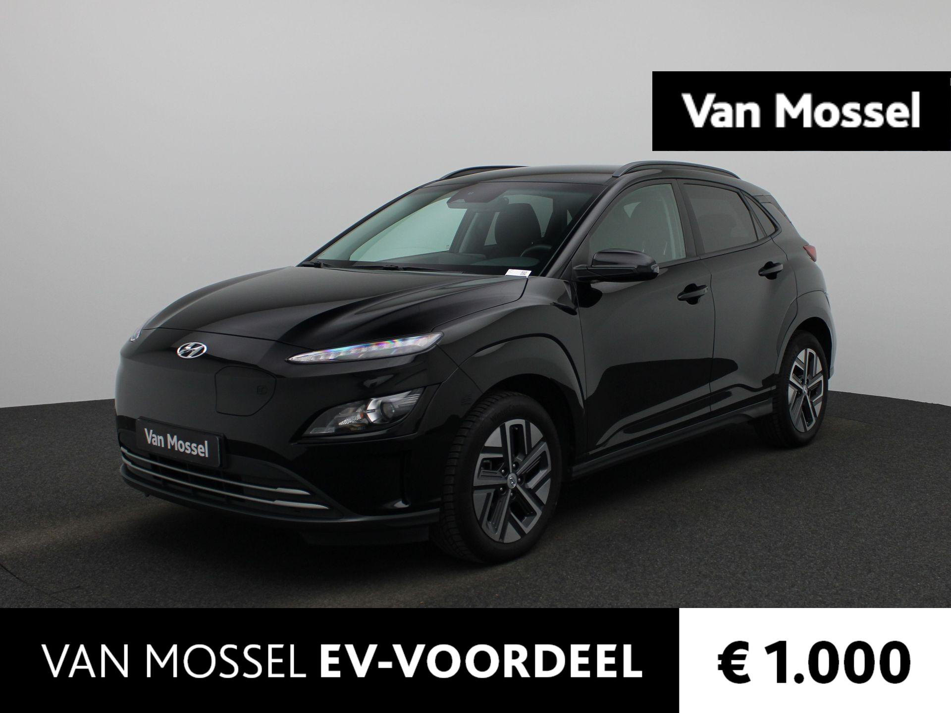 Hyundai Kona EV Fashion 39 kWh | Apple Carplay / Android Auto | Warmtepomp | Head Up Display | Privacy Glass | Virtual Cockpit | Navigatie | Climate Control | Keyless |