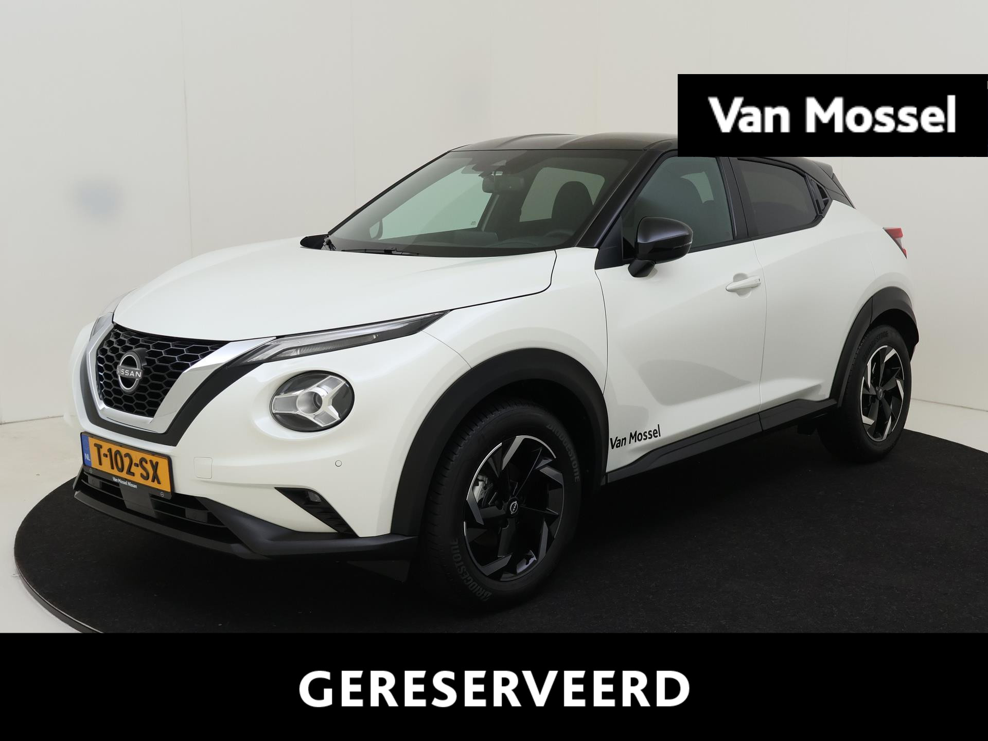 Nissan Juke DIG-T 114 Business Design | Carplay | Parkeersensoren  | Climate Control | Achteruitrijcamera | Verwarmbare Stoelen + Stuurwiel + Voorruit