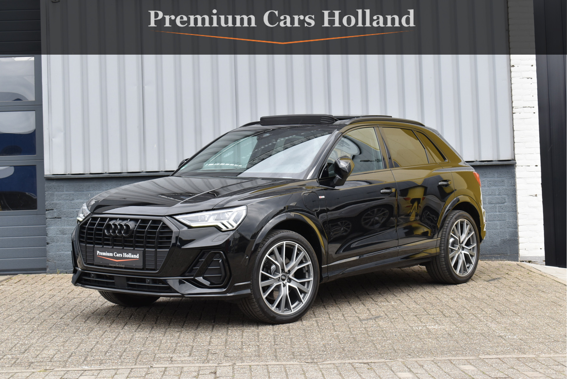 Audi Q3 45 TFSI e S-Line 245 Pk Black Ed Pano Navi Leder Camera ACC B&O Sfeer 20 inch