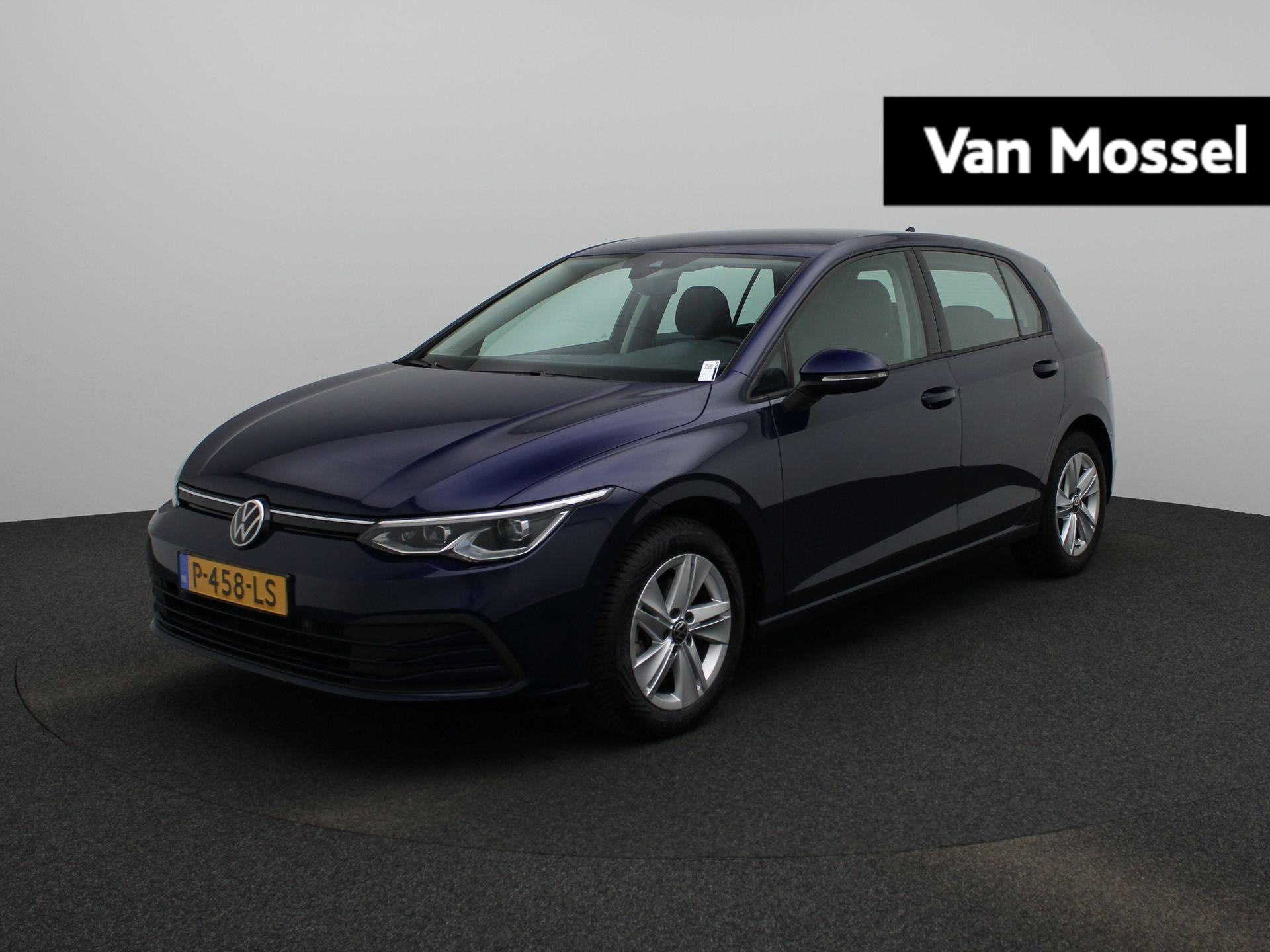 Volkswagen Golf 1.0 TSI Life Business | Ergo Active Stoelen | All Season Banden | Digital Cockpit | Navigatie | Stoel en Stuurwielverwarming | Parkeersensoren |