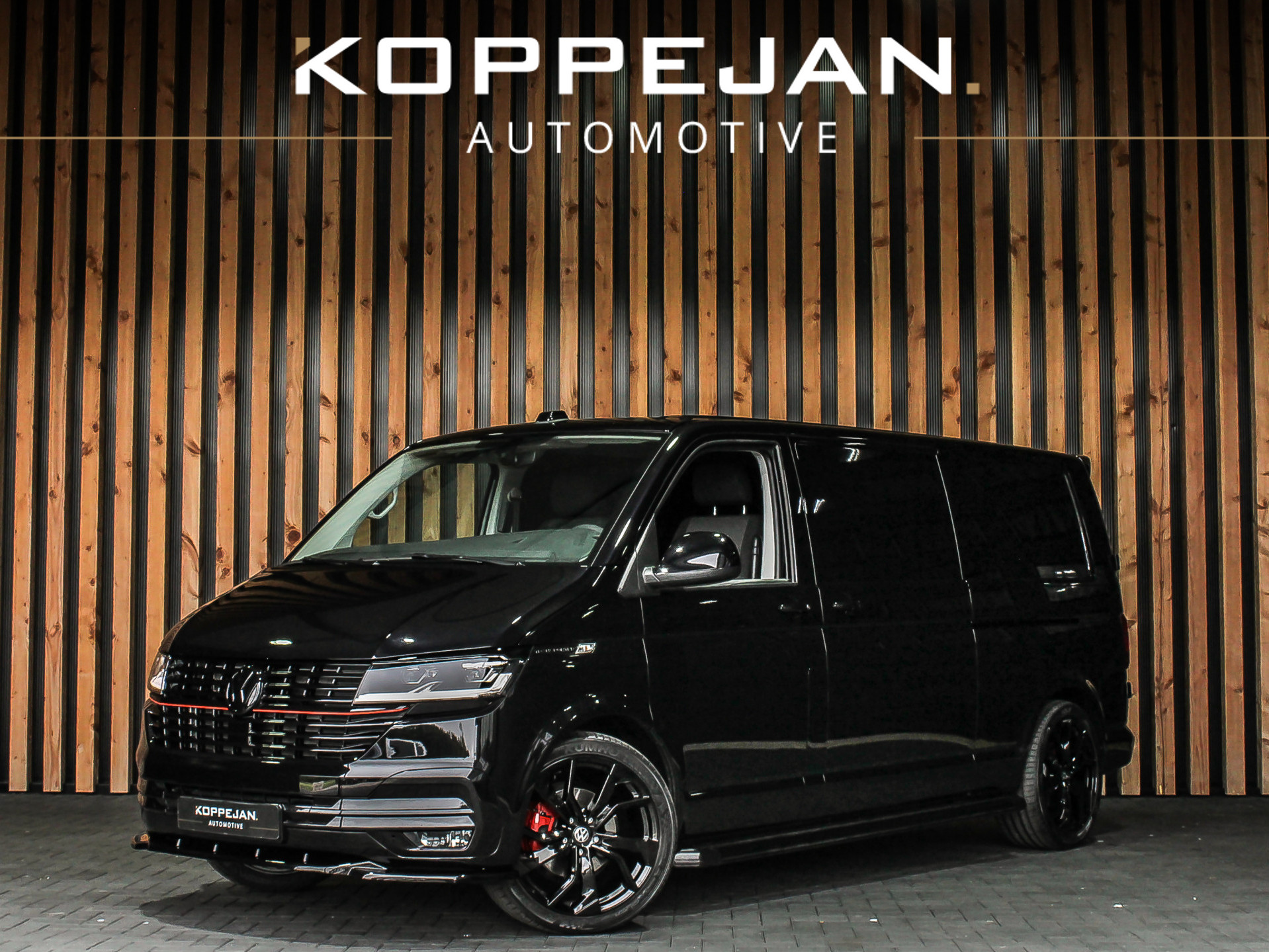 Volkswagen Transporter 2.0 TDI 150PK Bestelwagen L2H1 | BPM VRIJ! | 2X SCHUIFDEUR MET SLUITHULP | NAVI | LED KOPLAMPEN | CARPLAY |
