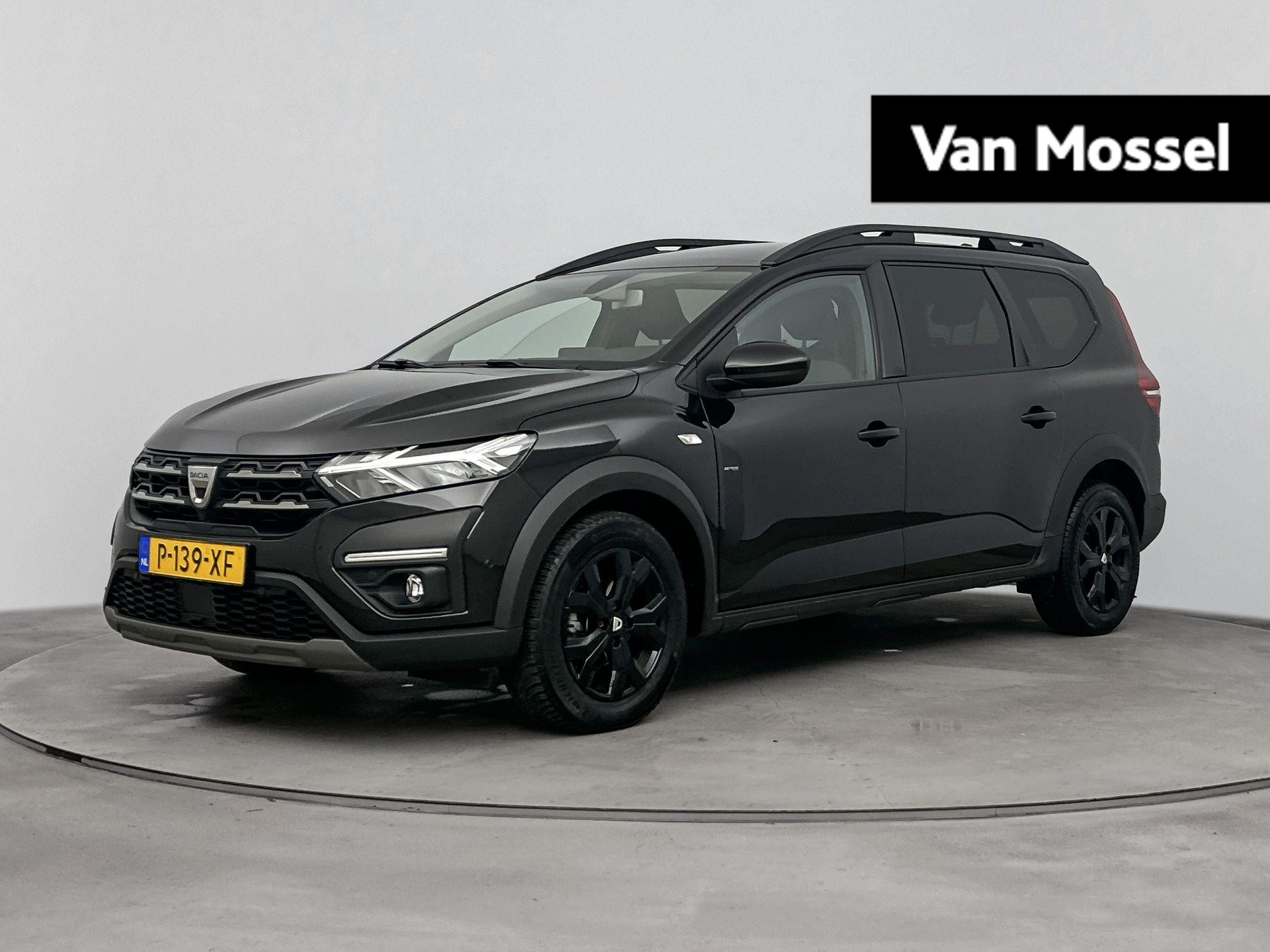 Dacia Jogger 1.0 TCe Bi-Fuel 100Pk Extreme 5p. | Apple & Android Carplay | Parkeersensoren Voor & Achter | Achteruitrijcamera | Afneembare Trekhaak | Climate Control | Stoelverwarming | Keyless Entry | Cruise Control & Snelheidsbegrenzer |