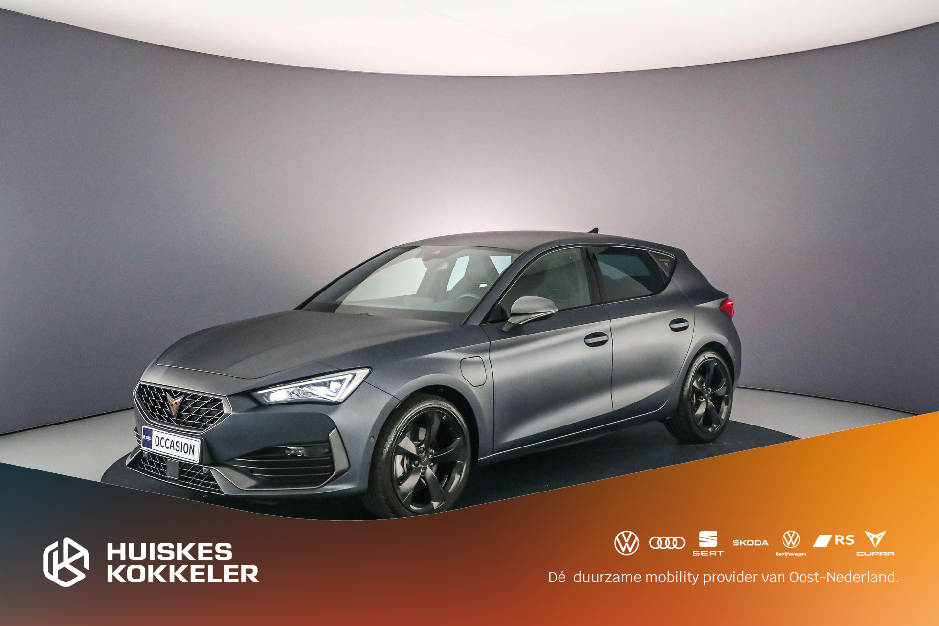 CUPRA Leon VZ Business 1.4 TSI e-Hybrid 204pk DSG Automaat Adaptive cruise control, Achteruitrijcamera, Navigatie, Stuurwiel verwarmd, Parkeersensoren, Stoelverwarming