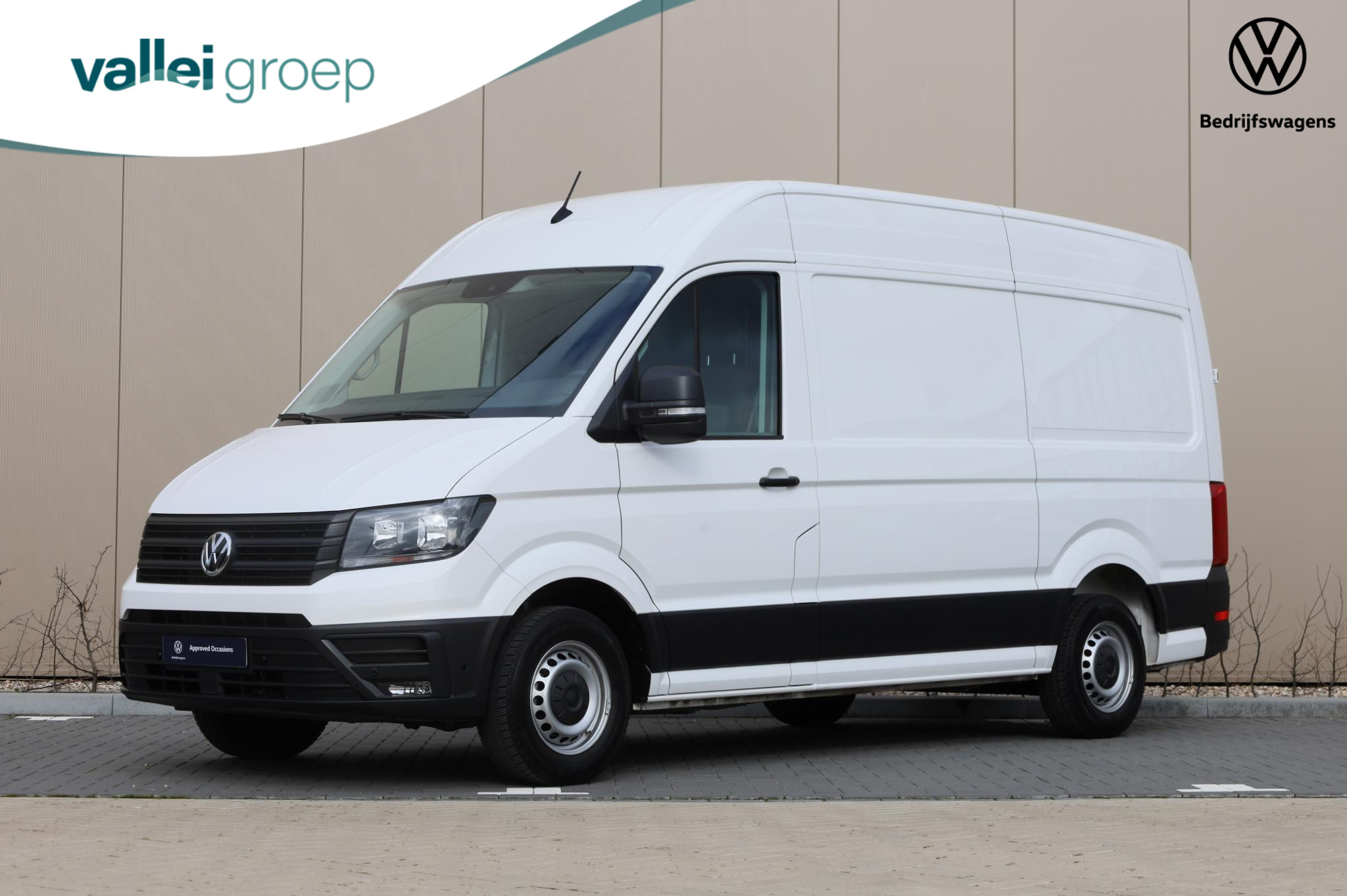Volkswagen Crafter 30 2.0 TDI 140 PK L3H3 Comfortline | Trekhaak | 3-zits | Camera | Geveerde bestuurdersstoel | Cruise Control