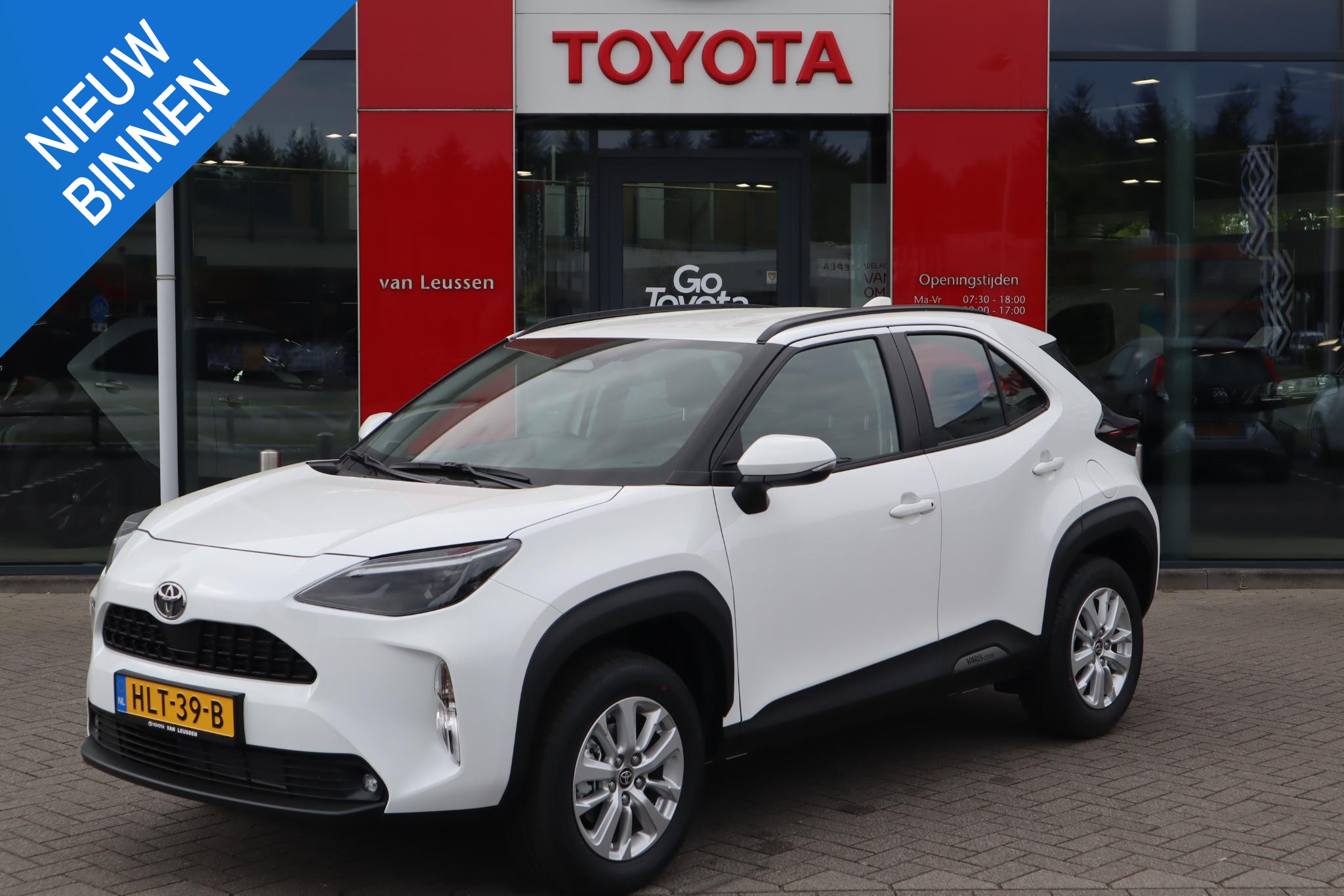 Toyota Yaris Cross 1.5 HYBRID 115 APPLE/ANDROID AD-CRUISE CAMERA 16"LM-VELGEN