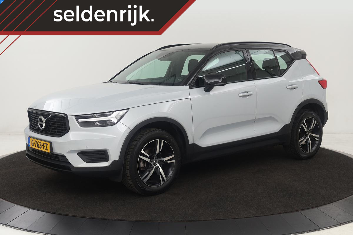 Volvo XC40 1.5 T3 R-Design | Stoel & stuurverwarming | Trekhaak | Camera | Navigatie | Achterbankverwarming | Leder/Alcantara | Full LED