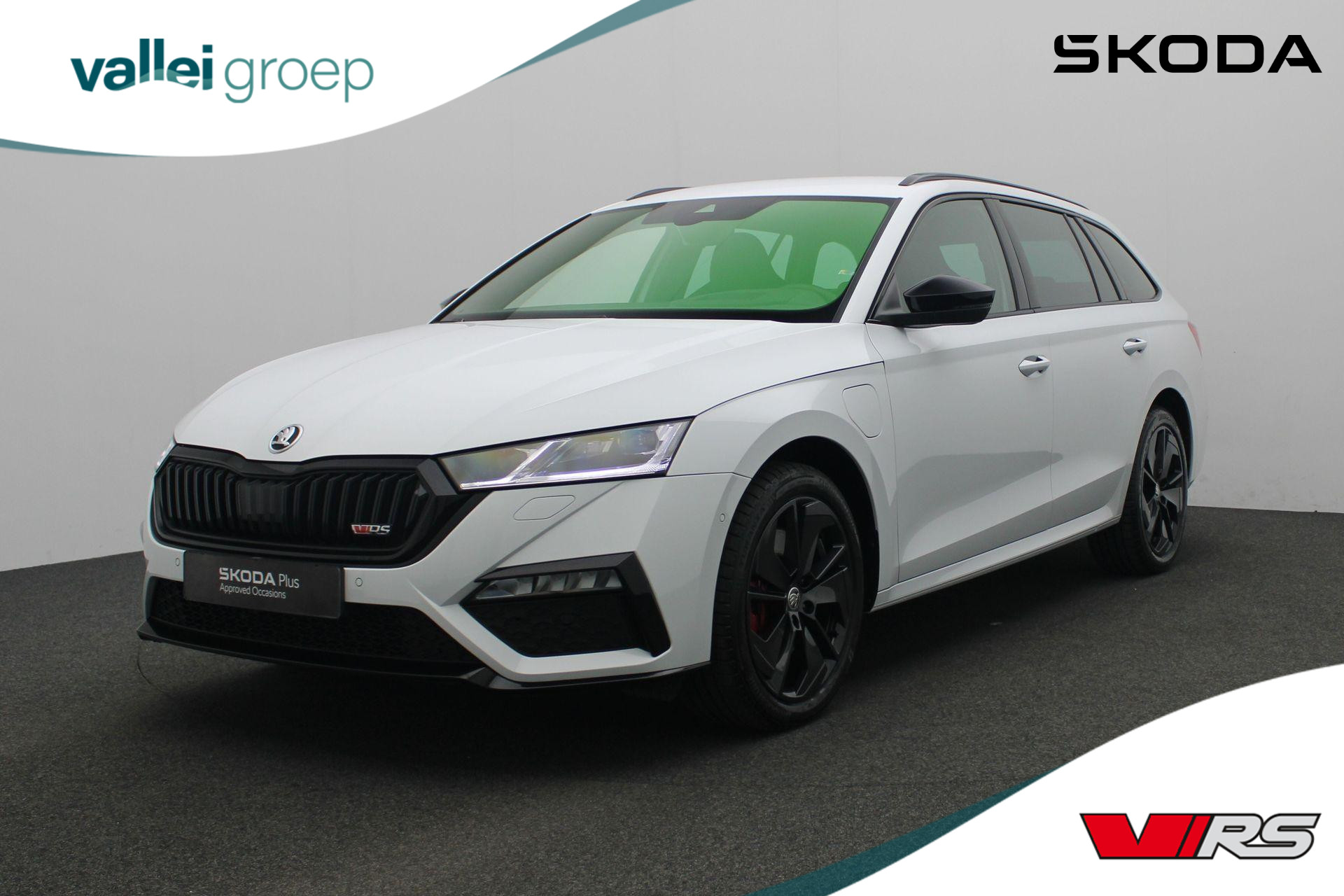 Škoda Octavia Combi 1.4 TSI 245 pk DSG RS iV PHEV Business | Adaptief onderstel | Trekhaak | Matrix LED | Head-Up Display | Achteruitrijcamera