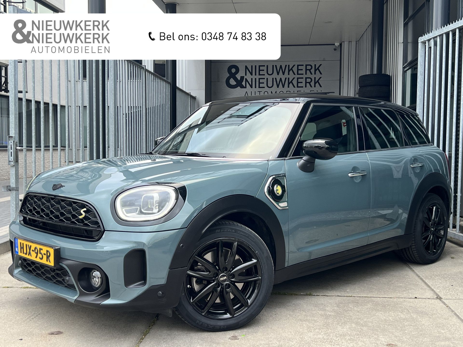 MINI Countryman Mini Cooper S E ALL4 MINI Yours | LEDER | SCHUIF/KANTELDAK | CARPLAY/ANDROID | CAMERA | NAVI | ADAPTIVE CRUISE CONTROL | KEYLESS | CLIMATE CONTROL | PDC V+A | LMV | STOELVERWARMING