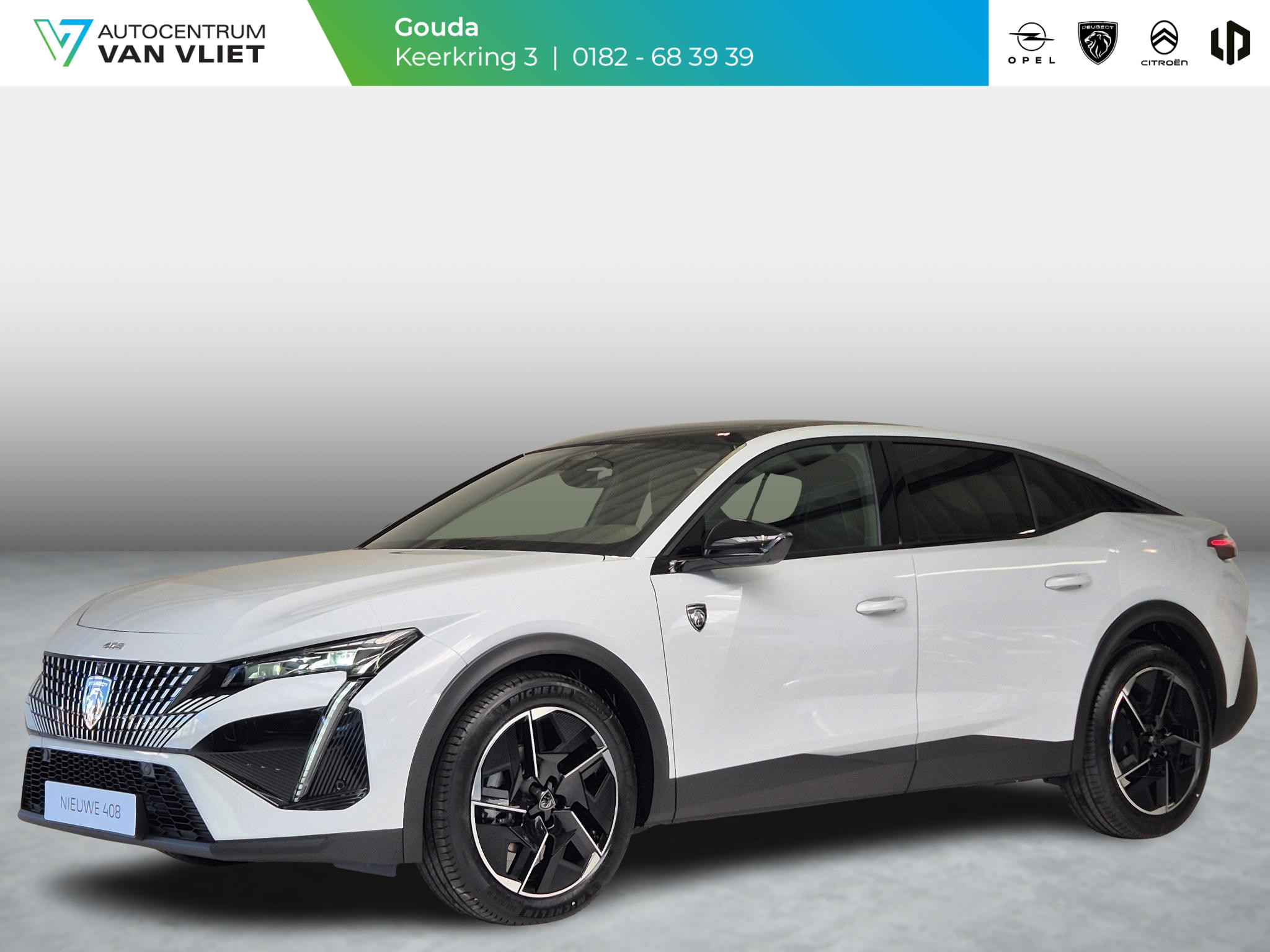 Peugeot 408 1.2 Hybrid 136 e-DCS6 GT | Automaat | Panoramisch Schuifdak | Navigatie | 360° Camera | Stoel/Stuurverwaming | AGR Comfortstoel | Apple Carplay/Android Auto |