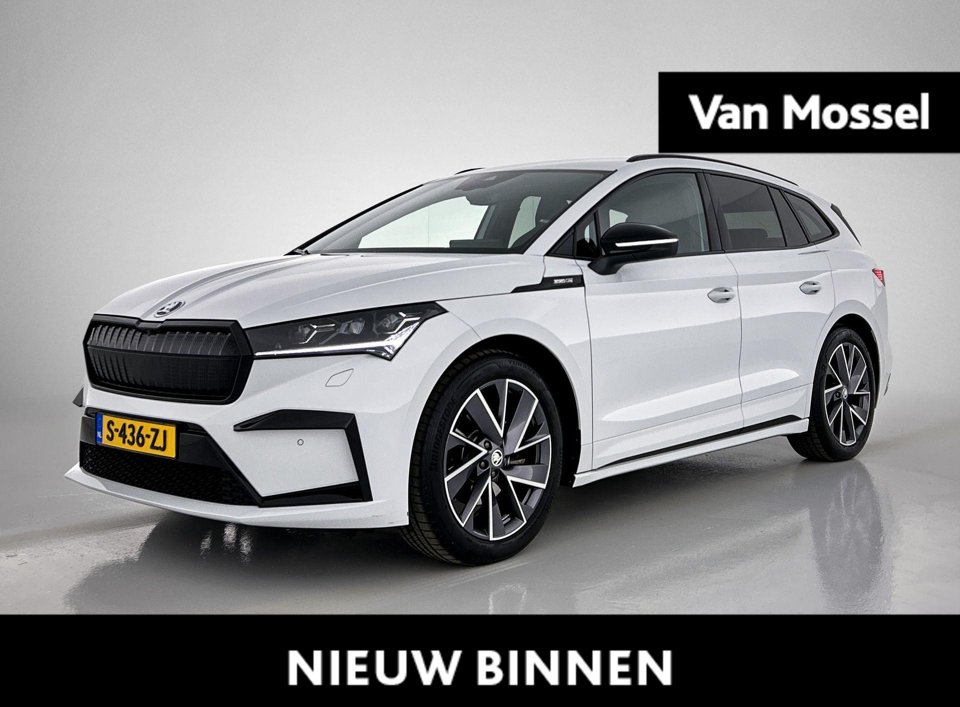 Škoda Enyaq iV 60 Sportline Lichtmetalen Velgen | Metallic Lak | Sportstoelen | Getint glas vanaf B Stijl | Navigatie
