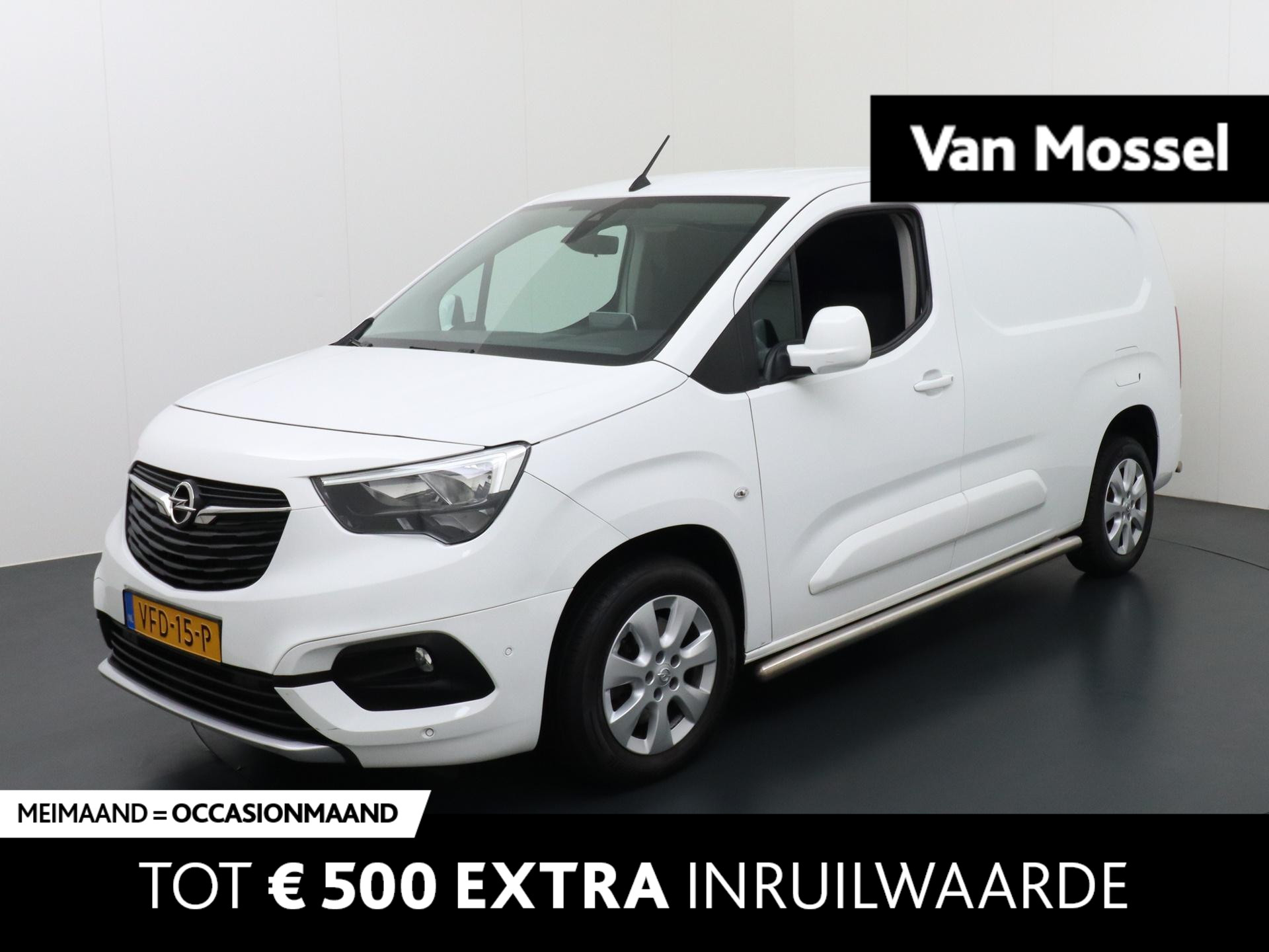 Opel Combo 1.5D L2H1 Innovation | Navigatie | 130 pk |Parkeer camera | Cruise control | Stuurwiel verwarming