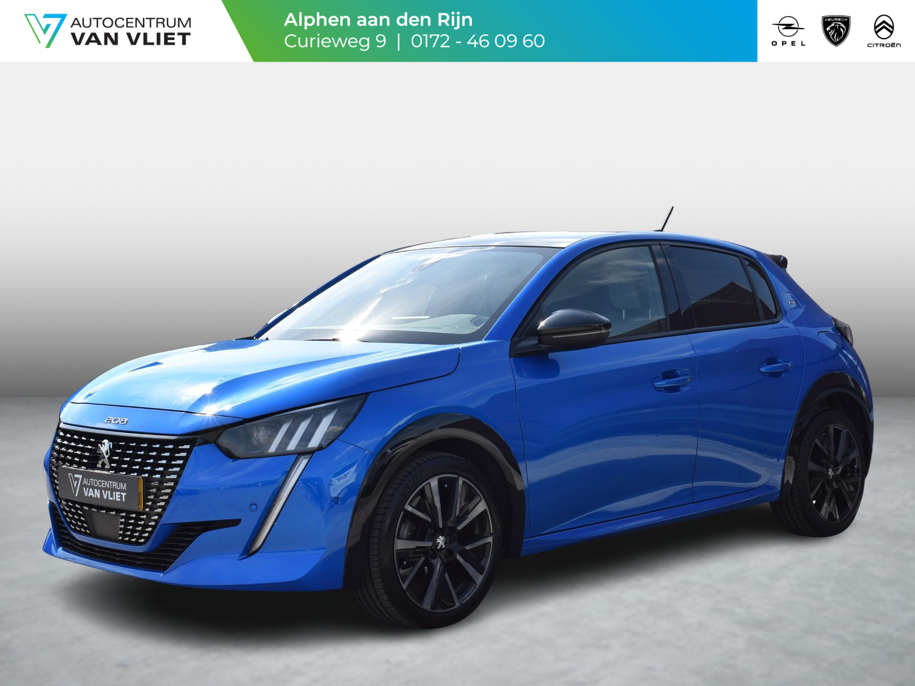 Peugeot 208 1.2 PureTech GT Pack PANORAMADAK | AUTOMAAT | NAVIGATIE / CARPLAY | ACHTERUITRIJCAMERA MET SENSOREN |
