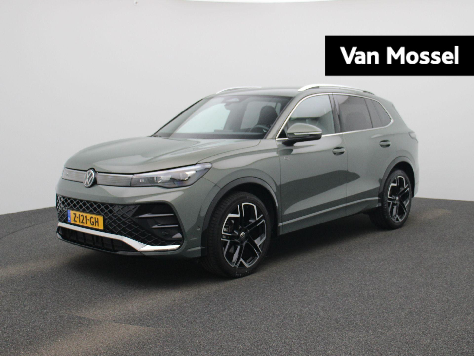 Volkswagen Tiguan 1.5 eTSI R-Line Business | Automaat | Navigatie | Apple Carplay | Adaptieve cruise control | Parkeersensoren | Climate control | IQ-Matrix verlichting |