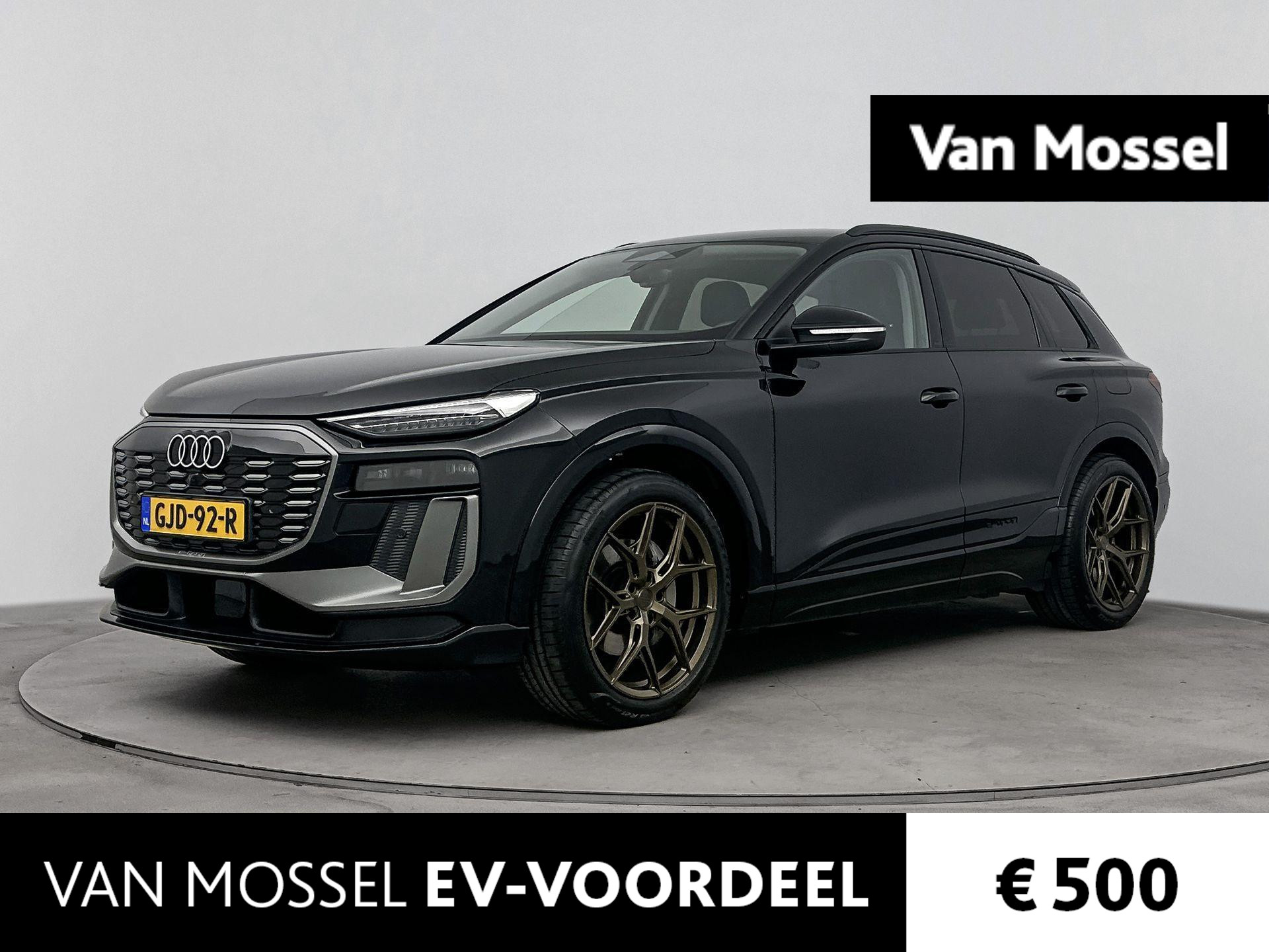 Audi Q6 e-tron Advanced edition 100 kWh | 21 Inch Velgen | Leder | S-line | Stoelverwarming | Navigatie | Camera | Parkeersensoren |
