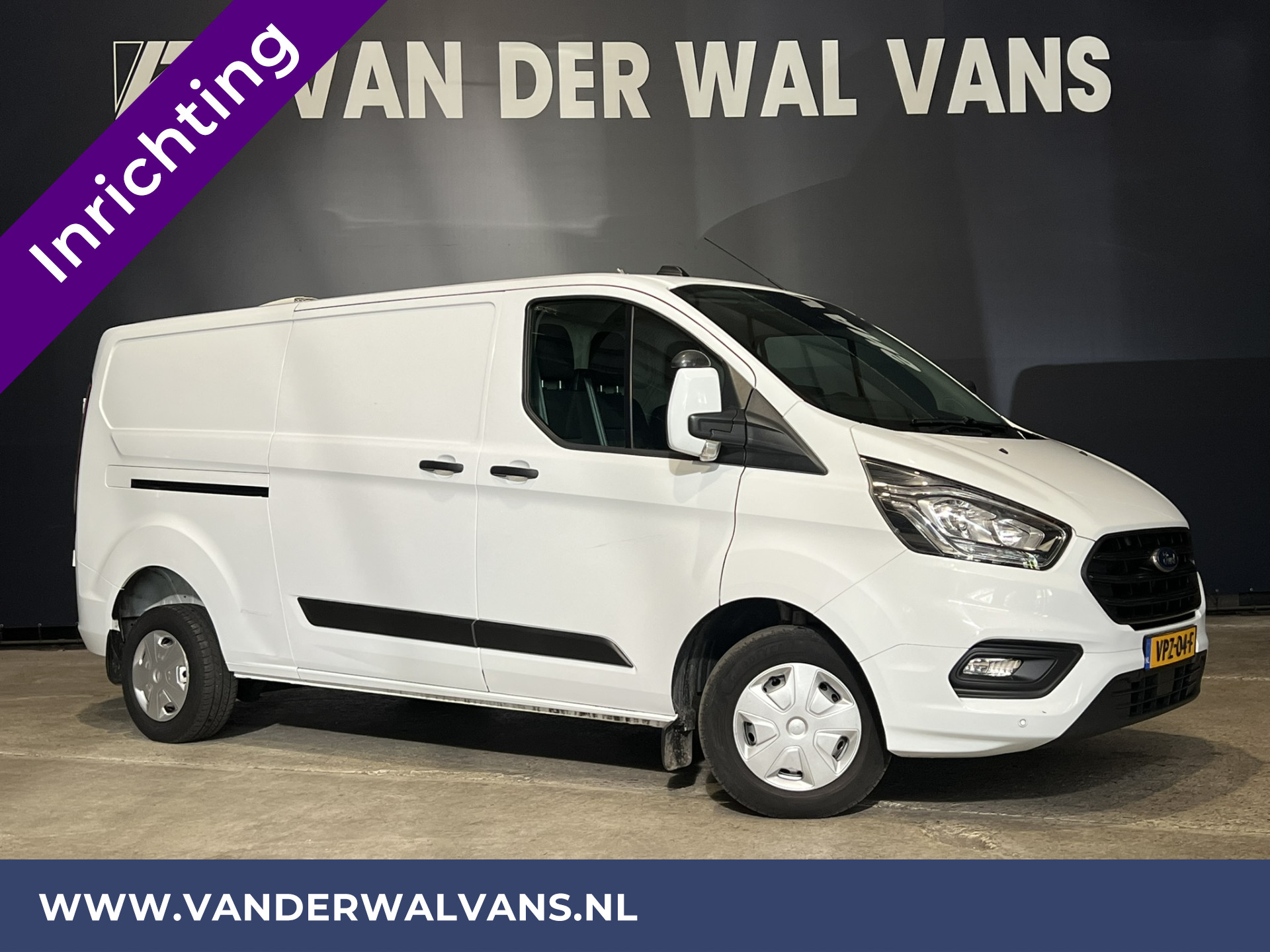 Ford Transit Custom 2.0 TDCI 130pk L2H1 Euro6 inrichting Airco | 2800kg trekhaak | LED | Omvormer | Camera Apple Carplay, Cruisecontrol, Verwarmde voorruit, Stoelverwarming, Parkeersensoren, Bijrijdersbank