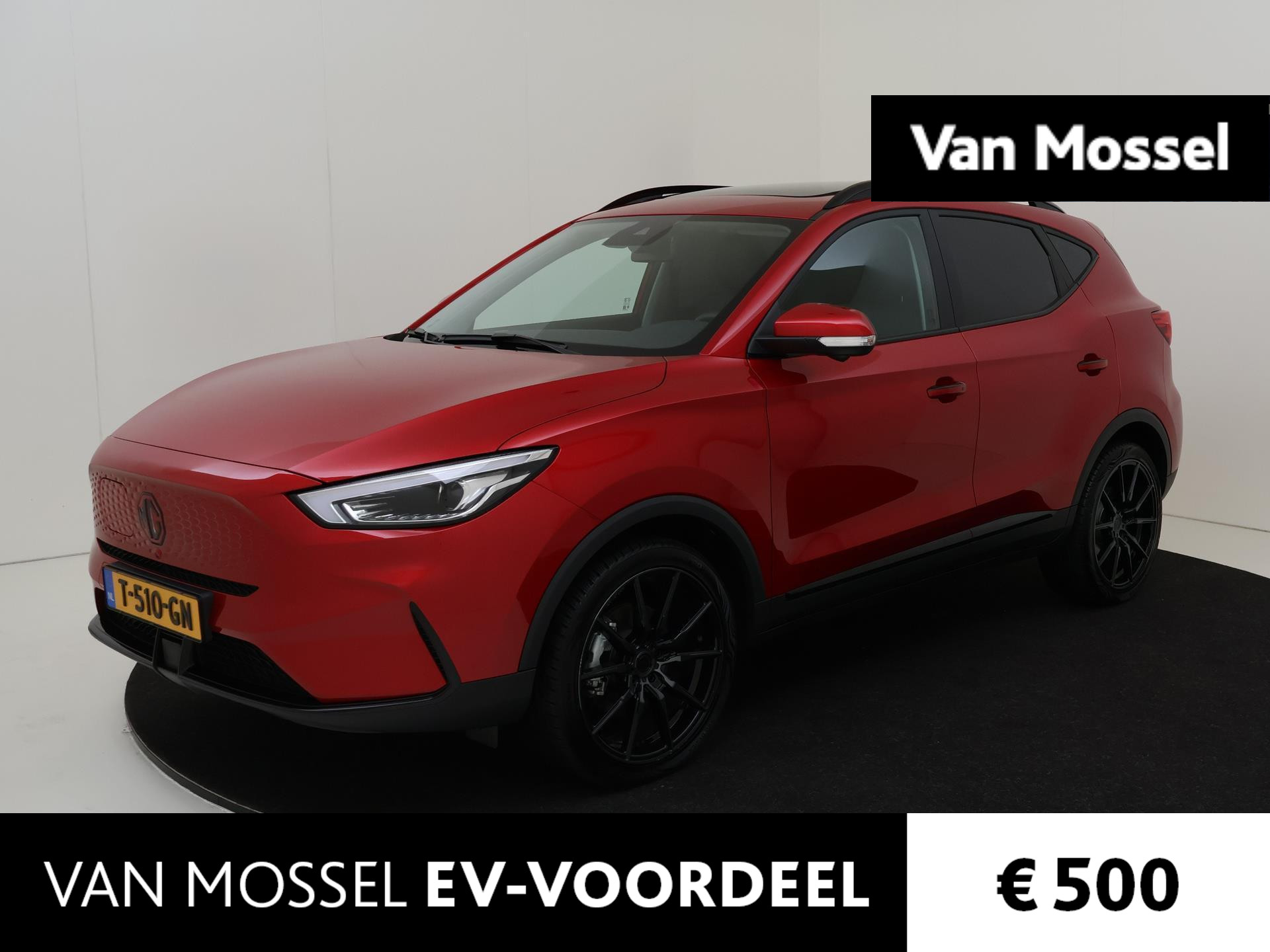 MG ZS-EV Standard Range Luxury 50 kWh | Navi | Leder | Panoramadak | 360 Camera | Led Koplampen | Apple CarPlay | 19 inch Velgen |