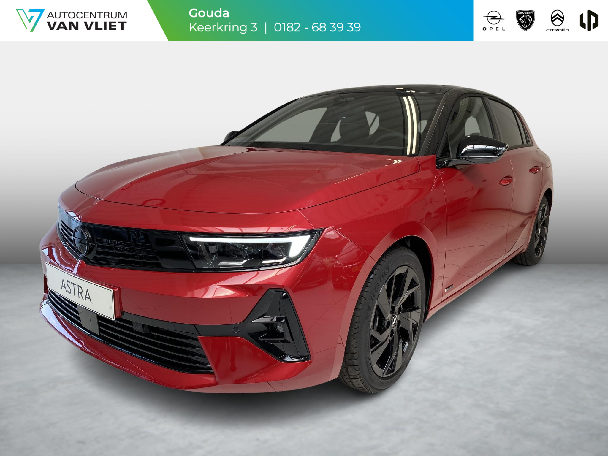 Opel Astra 1.6 TURBO Hybrid 180pk Level 4 (GS) Opel Astra 1.6 TURBO  Hybrid 180pk Level 4 (GS) | Ultimate pack | Navigatie Pro | Adaptive LED | Climate Control met Intelli-Air | Head-up Display |  Panorama Schuif/kantel dak | Winter Pack | 7,4 kW boordlader |