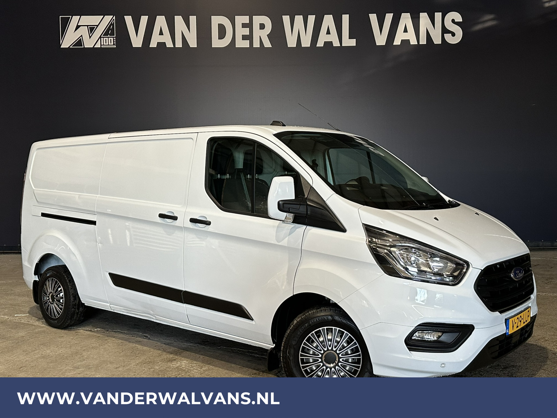 Ford Transit Custom 2.0 TDCI L2H1 Euro6 ** Airco | LED | Cruisecontrol | Verwarmde voorruit | Parkeersensoren Bijrijdersbank