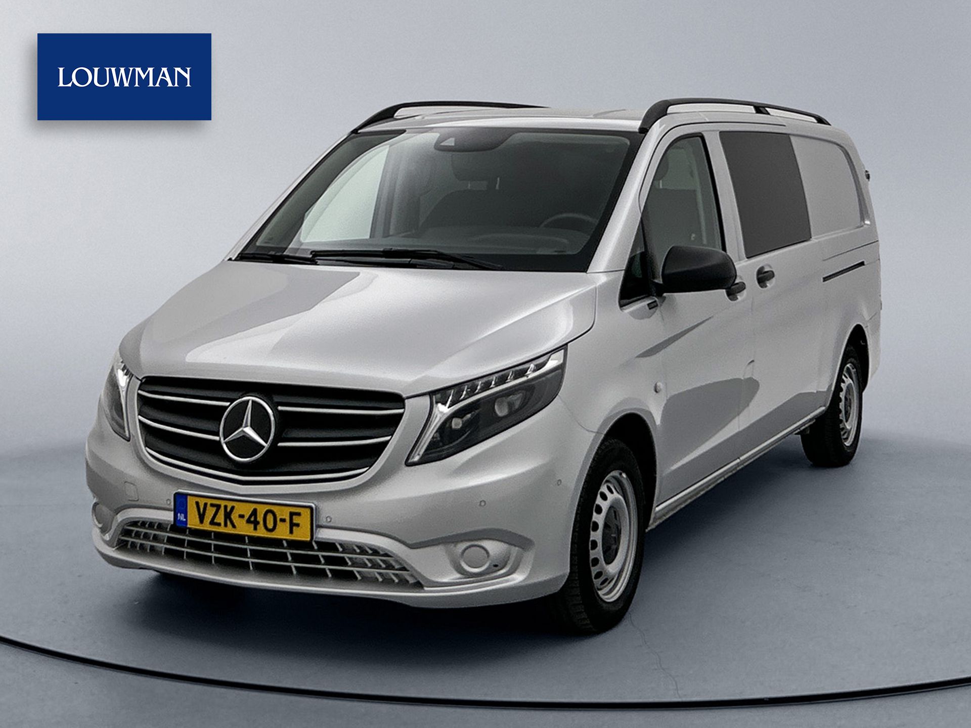 Mercedes-Benz Vito 114 CDI Extra Lang Dubbele Cabine Led koplampen Trekhaak Apple Carplay/Android Auto Betimmering Cruise Control
