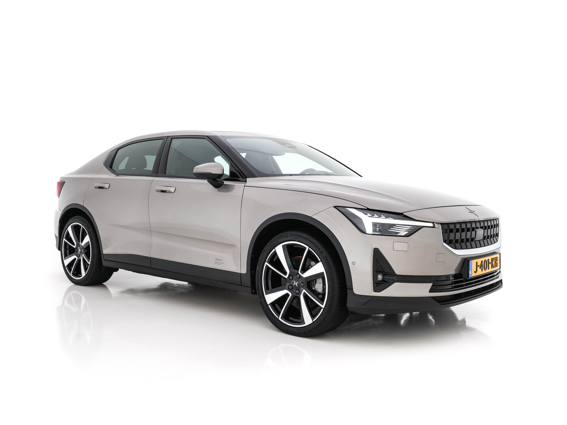 Polestar 2 Long Range Dual Motor Launch Edition 78kWh AWD [ 3-Fase ] (INCL-BTW) *PANO | DIGI-COCKPIT | HARMAN/KARDON-SOUND | FULL-LED | SURROUND-VIEW | BLIND-SPOT |  KEYLESS | MEMORY-PACK | ADAPTIVE-CRUISE | SPORT-SEATS | 20"ALU*
