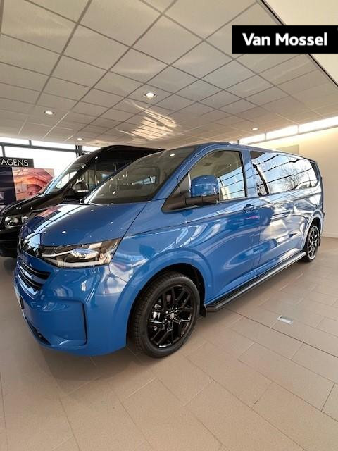 Volkswagen Transporter 2.0 TDI L2H1 30 Bulli | Trekhaak | Licht metalen velgen 19 inch | Cruise Control  Adaptive Cruise Control | Laadvloer | Side-bars | Dak spoiler |
