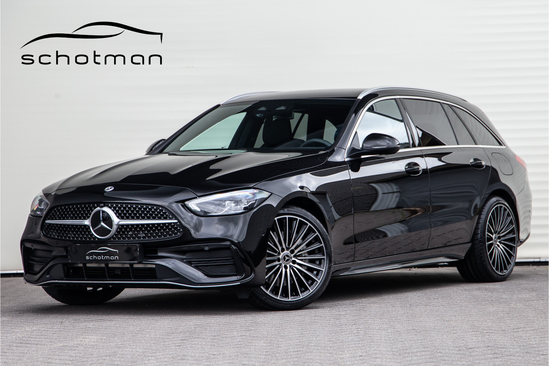 Mercedes-Benz C-Klasse Estate 300 e AMG Line, Distronic, Trekhaak, Camera, Hybrid 2024