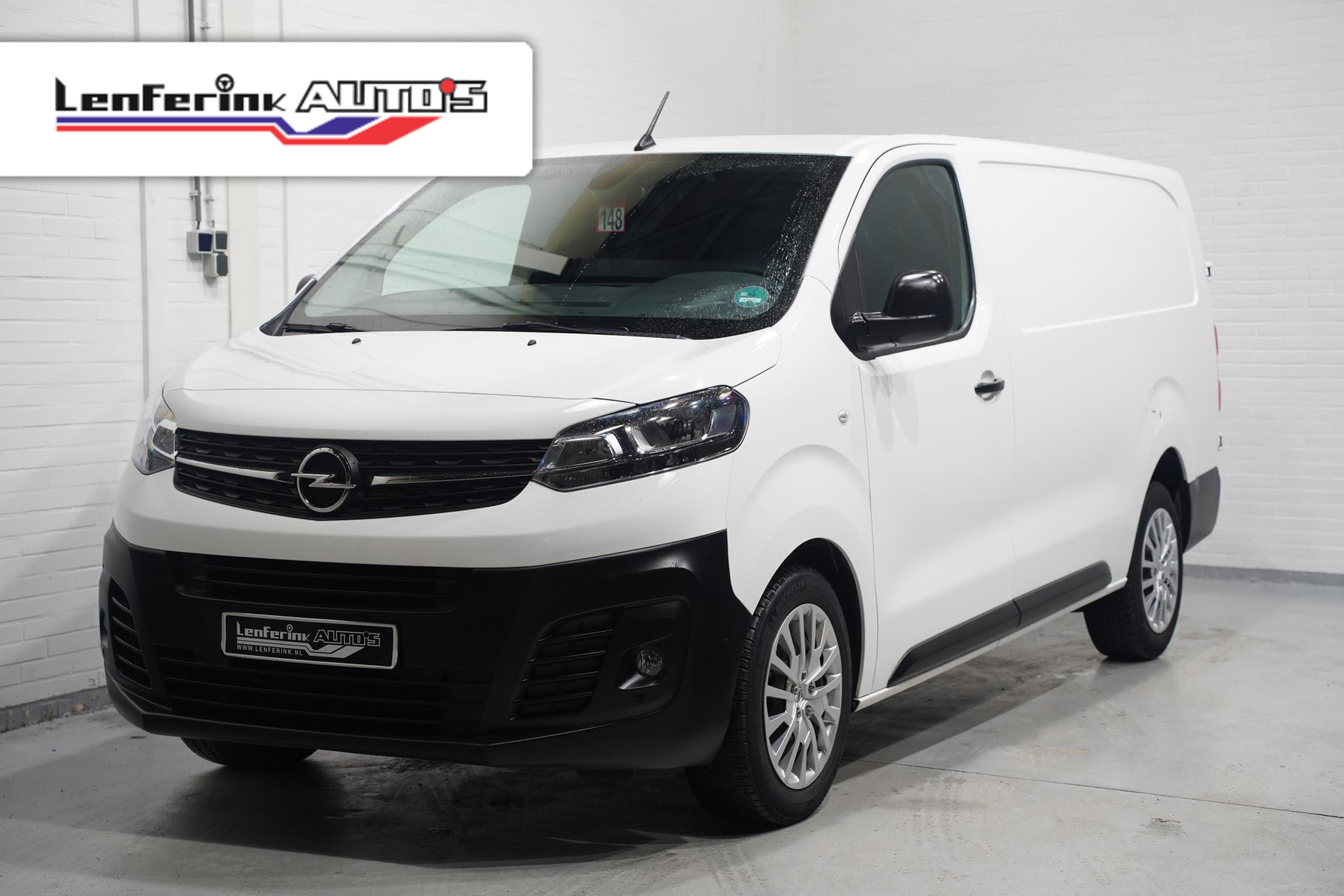 Opel Vivaro 2.0 CDTi 150 pk L3 XL Airco, Apple Carplay Cruise control, Laadruimte Pakket, PDC V+A, 2-Zits