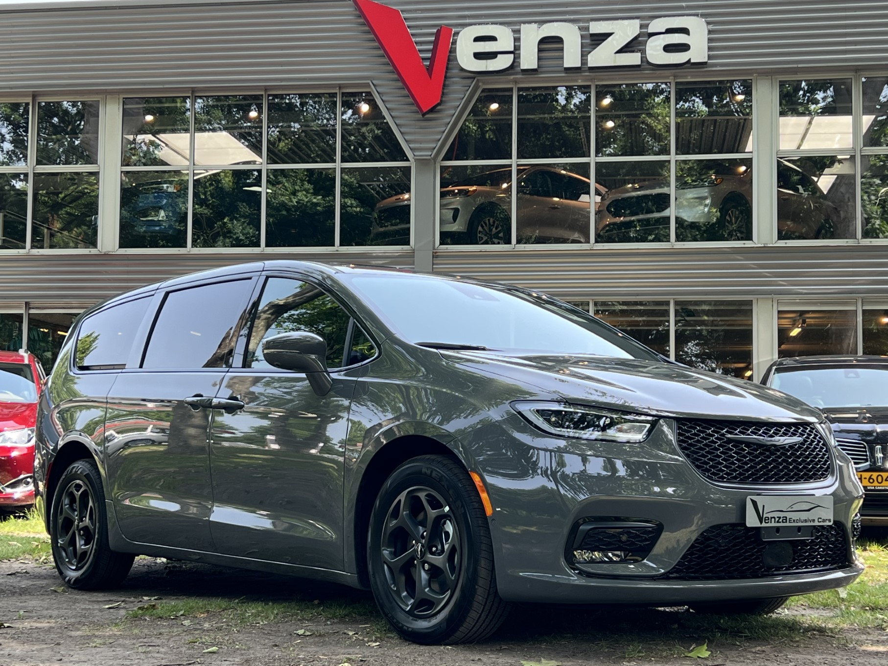 Chrysler Grand Voyager 3.6 V6 Limited S Hybride