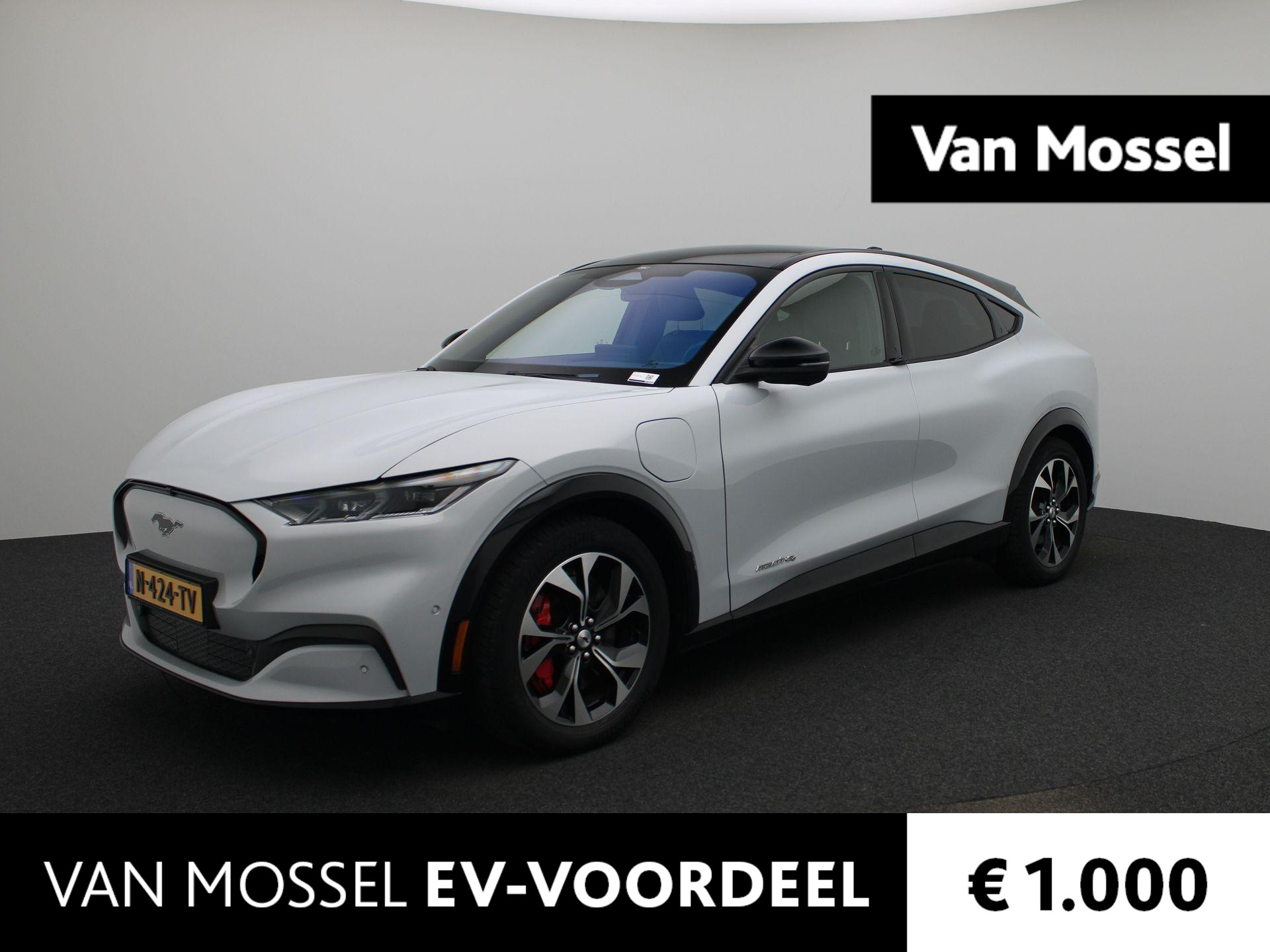 Ford Mustang Mach-E AWD 75 kWh | PANORAMADAK | BANG & OLUFSEN AUDIO | LEDER | STOELVERWARMING | ELEKTRISCHE VOORSTOELEN | GEHEUGEN BESTUURDERSSTOEL | 360-CAMERA | ELEKTRISCHE ACHTERKLEP | ADAPTIVE CRUISE CONTROL | LANE ASSIST |