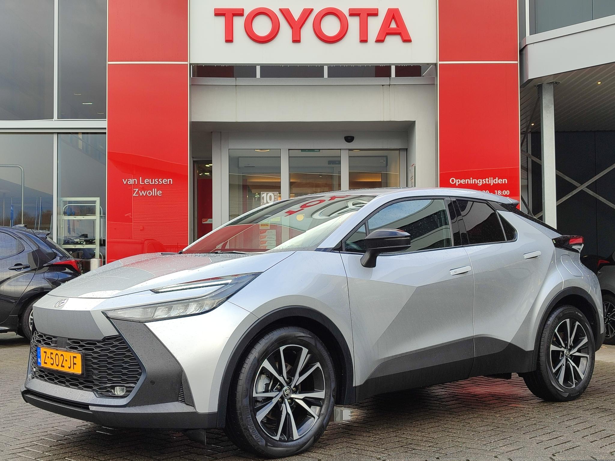Toyota C-HR 1.8 HYBRID 140 DYNAMIC 18" LM-VELGEN KEYLESS NAVI CLIMA AD-CRUISE APPLE/ANDROID CAMERA NL-AUTO