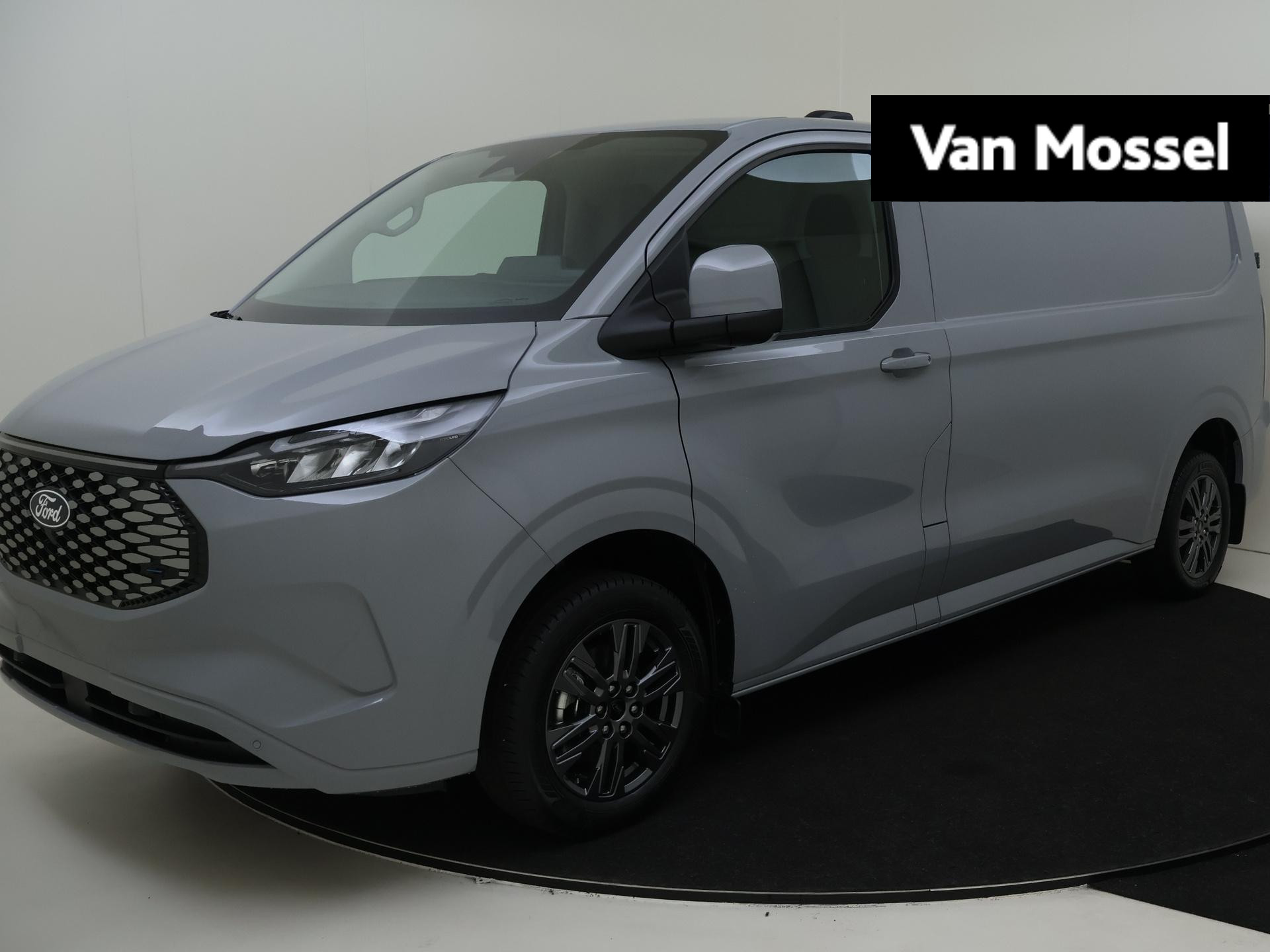Ford E-Transit Cust. 340 L2H1 Limited 65 kWh | Nu met €750,- voorraad voordeel | 17 inch LMV | Led koplampen | Keyless entry/start | Airco | PDC | Centrale dubbele vergrendeling |