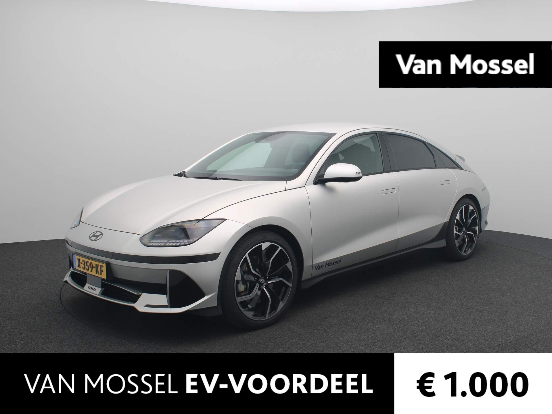 Hyundai IONIQ 6 Connect 77.4 kWh Hyundai IONIQ 6 Connect 77 kWh | 20 inch velgen | Navigatie | Stoelverwarming | DAB+ | Achteruitrij camera | Stuurverwarming |
