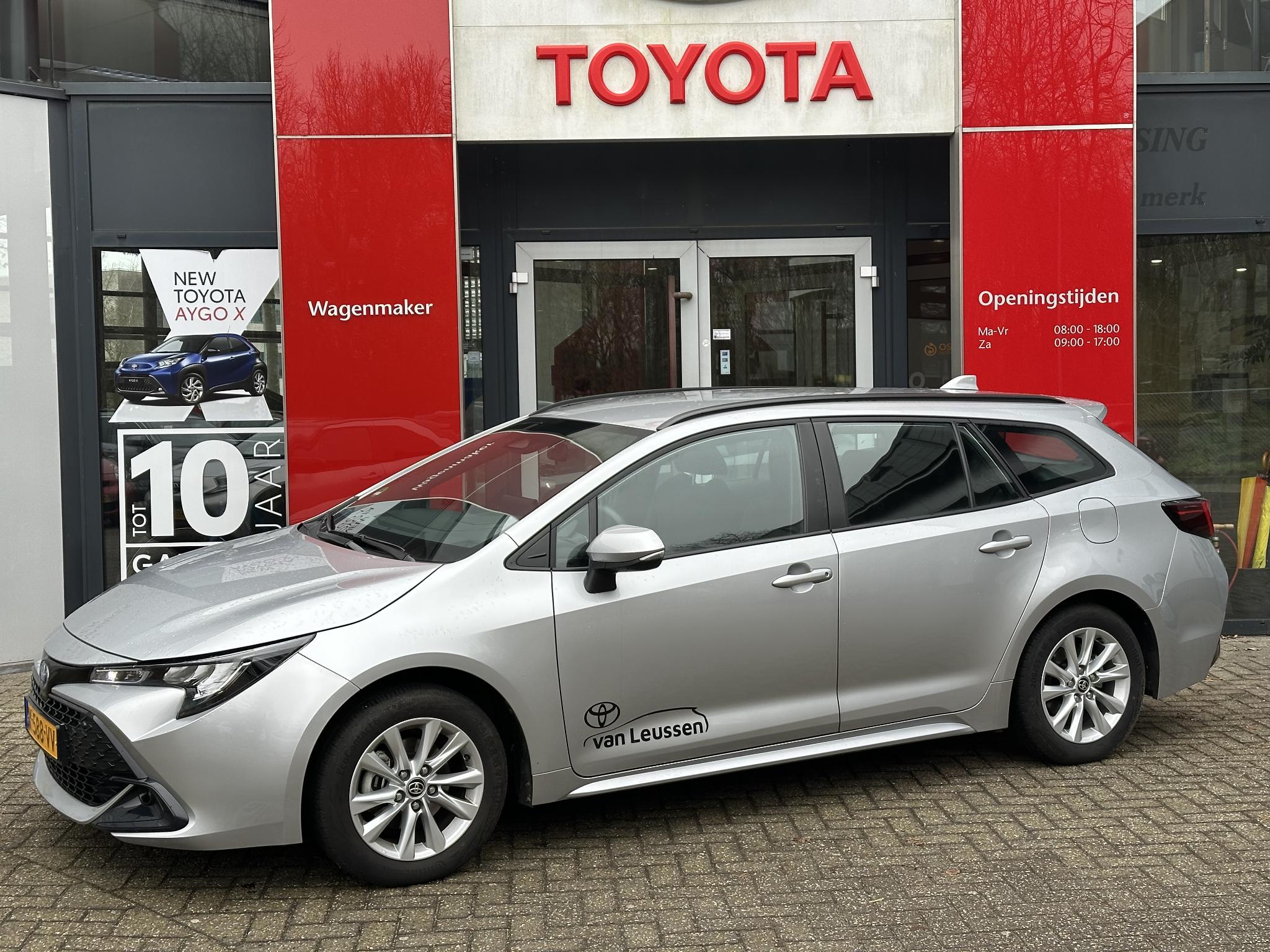 Toyota Corolla Touring Sports Hybrid 140 LM-VELGEN ADAPTIVE CRUISE PARKEERCAMERA APPLE/ANDROID AUTO