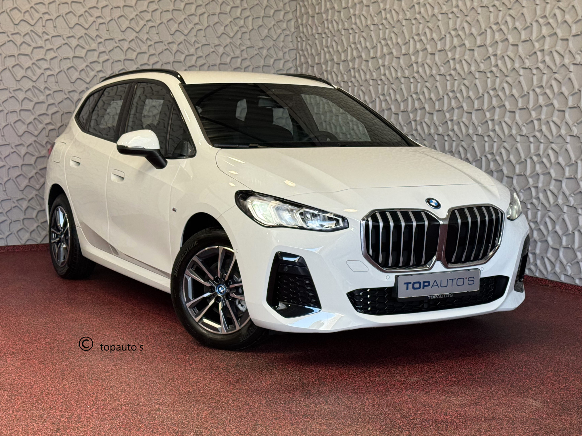 BMW 2 Serie Active Tourer 225E XDRIVE 245PK M SPORT LED ELEK.KLEP CAMERA STOEL/STUUR VERW AWD 4X4 4WD M-Sportpakket  PHEV