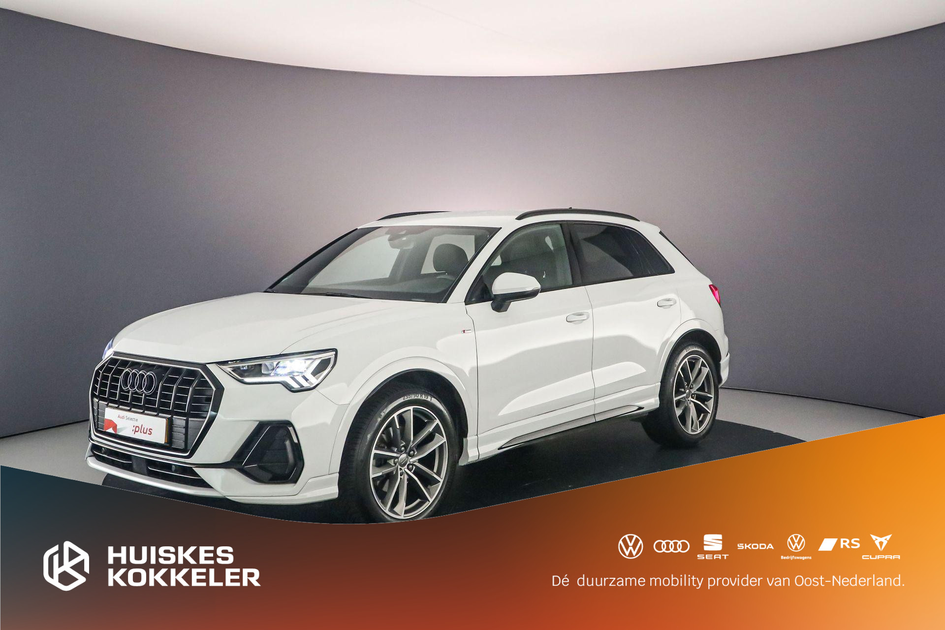 Audi Q3 35 TFSI S Line Pro Line S | Trekhaak | S Line | Keyless | Dodehoek | Audi sound | Full Led | Optiek Zwart