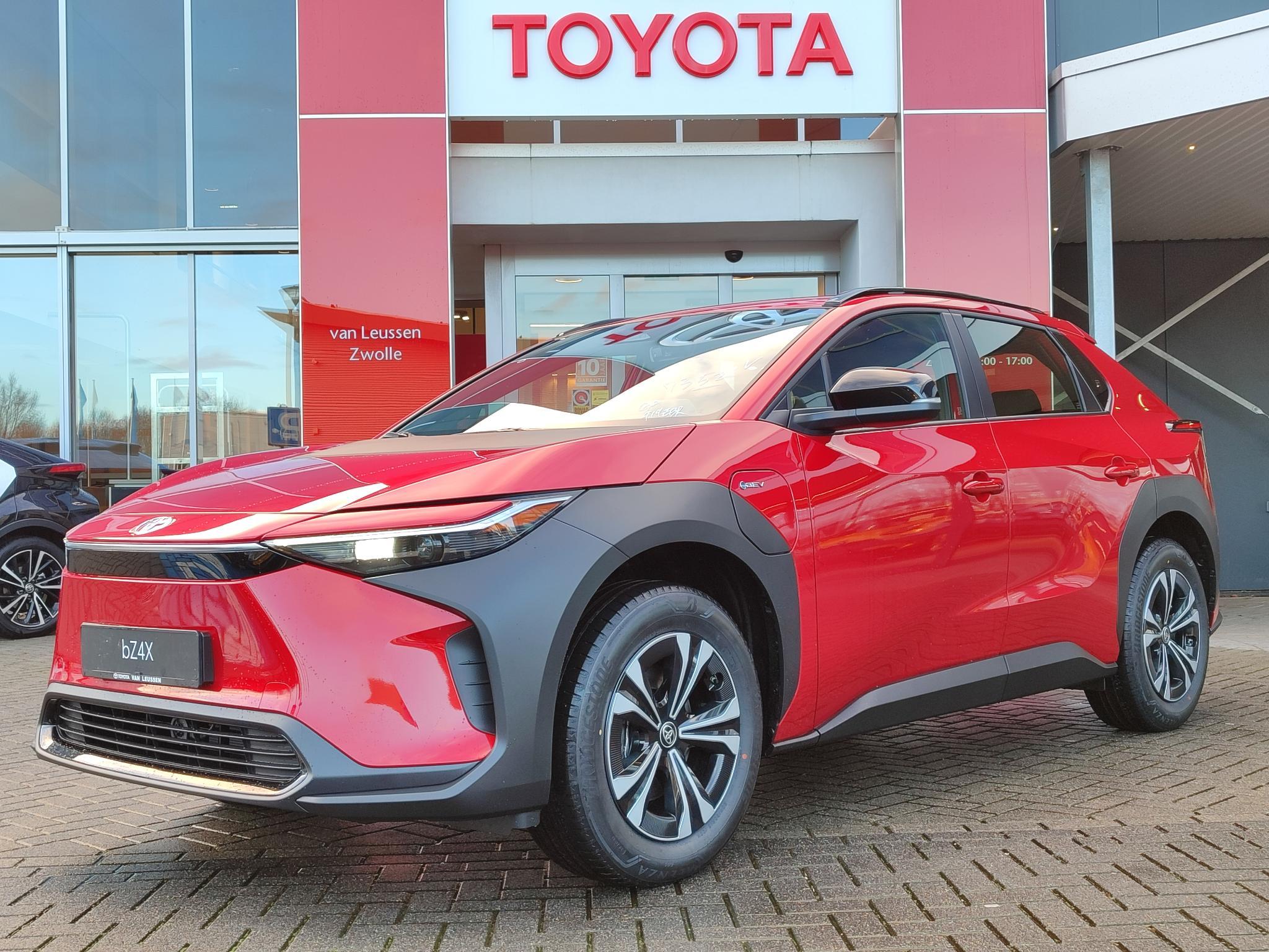 Toyota bZ4X 71 KWH NIEUW VOORRAAD WARMTEPOMP 3-FASE 150 kW-LADEN CAMERA KEYLESS CLOUD-NAVI AD-CRUISE APPLE/ANDROID