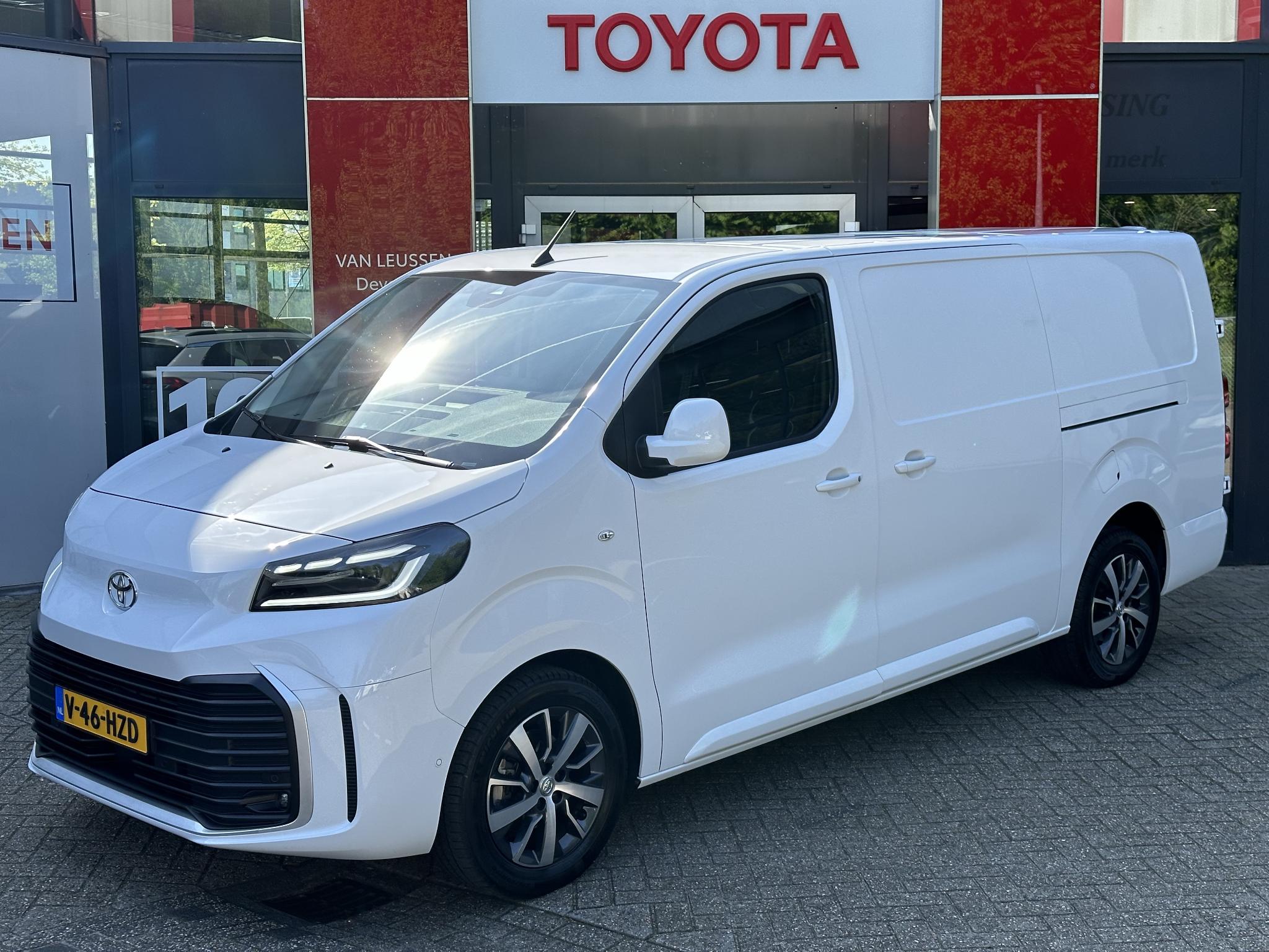 Toyota ProAce Long Worker 2.0 D-4D L2 Professional AUTOMAAT CLIMA/CRUISE CONTROL NAVIGATIE PARKEER SEN.CAMERA