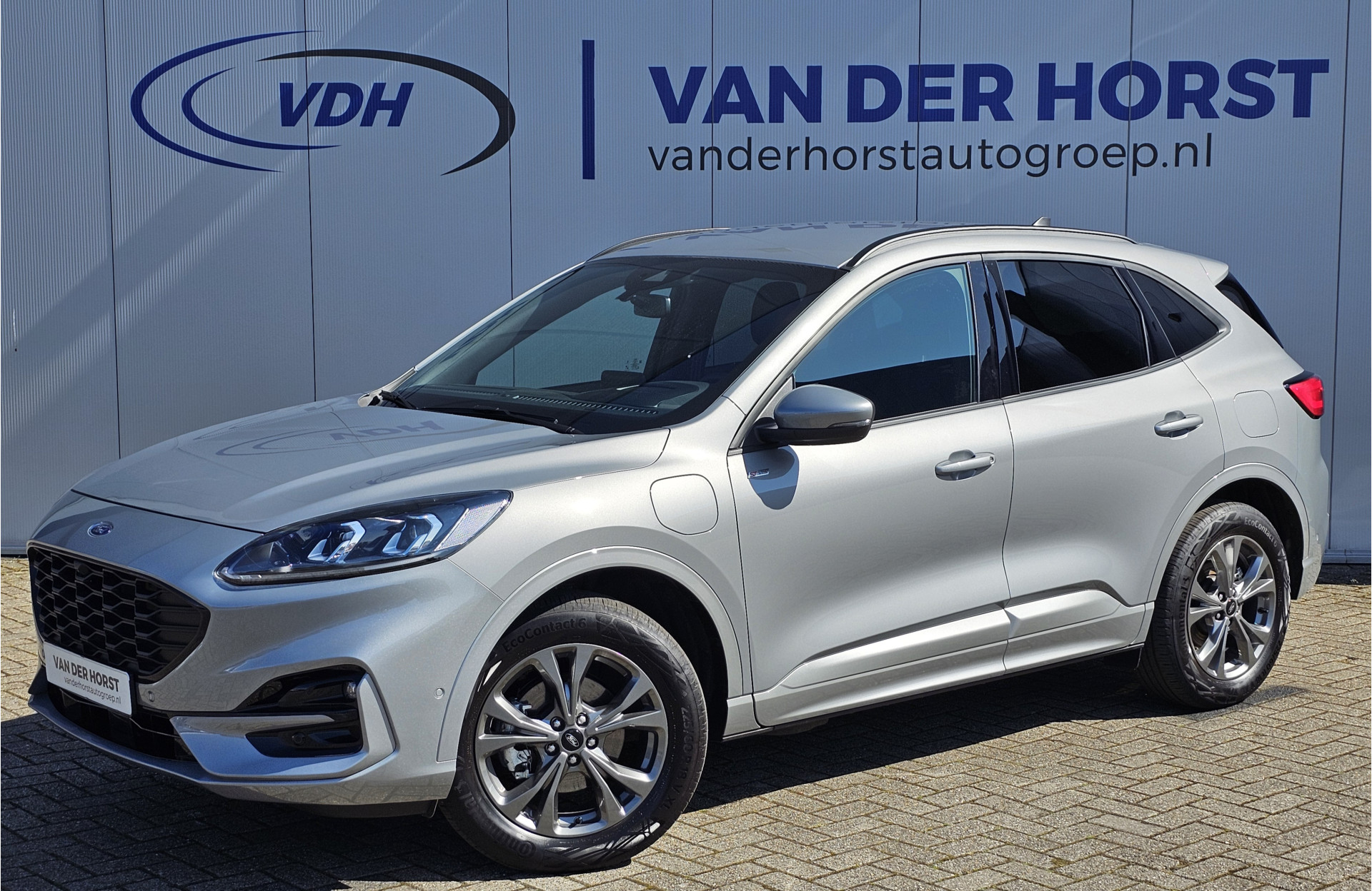 Ford Kuga 2.5-225pk PHEV ST-Line X. Fabr. garantie t/m 24-03-2028 ! Slechts 16.000km ! Autm. airco dual, side- en lane assist, camera v+a, parkeersensoren, elektr. achterklep, stoel-, stuur- en voorraamverw., metallic lak, head-up displ., B&O soundsyst., adapt. cruise cntrl etc