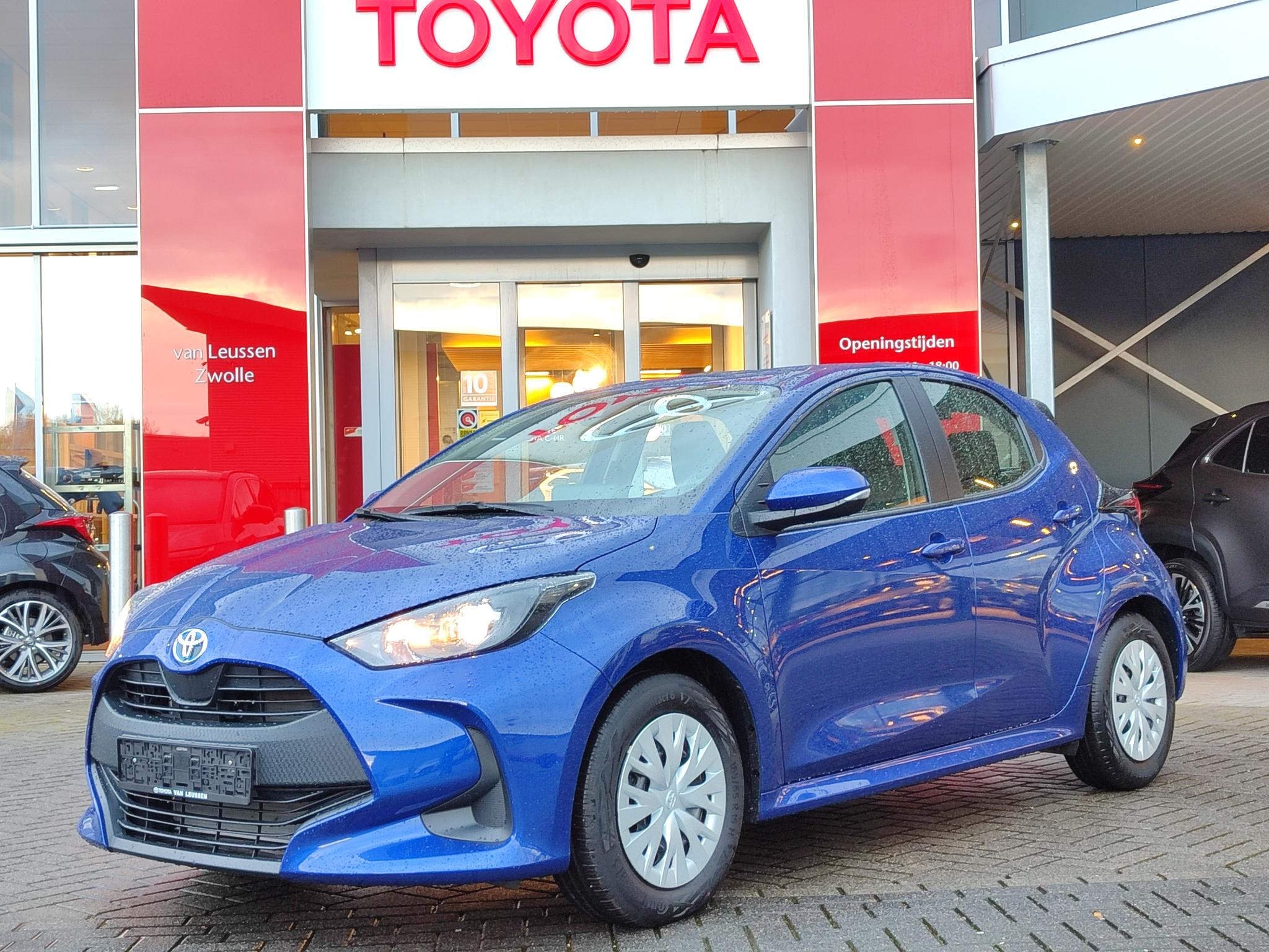 Toyota Yaris 1.5 Hybrid AD-CRUISE CLIMA CAMERA BLUETOOTH APPLE/ANDROID EL-RAMEN/SPIEGELS