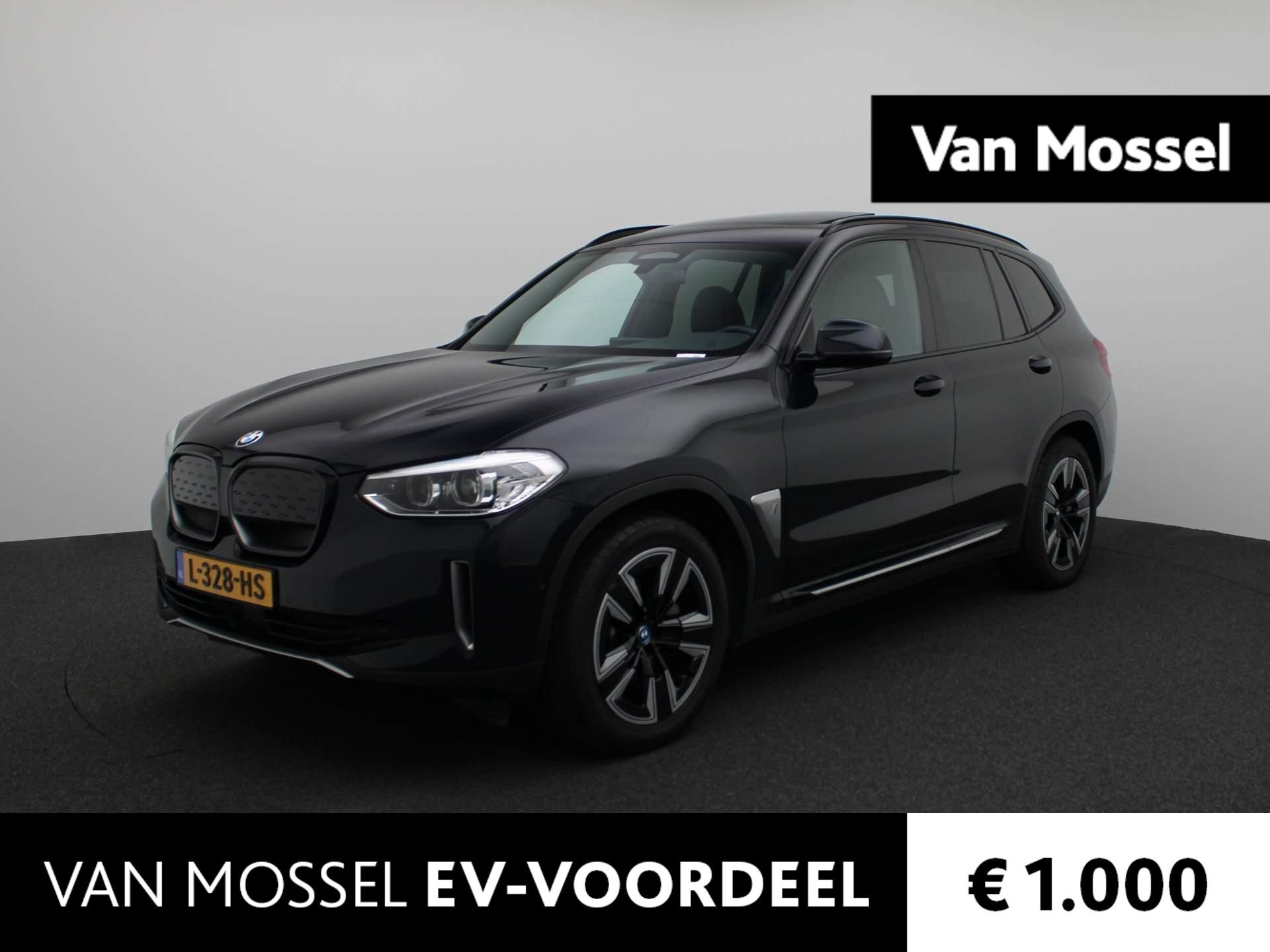 BMW iX3 Executive 80 kWh | Navigatie | Lederen Bekleding | Lichtmetalen Velgen | Panoramadak | Parkeersensoren | LED | Camera |