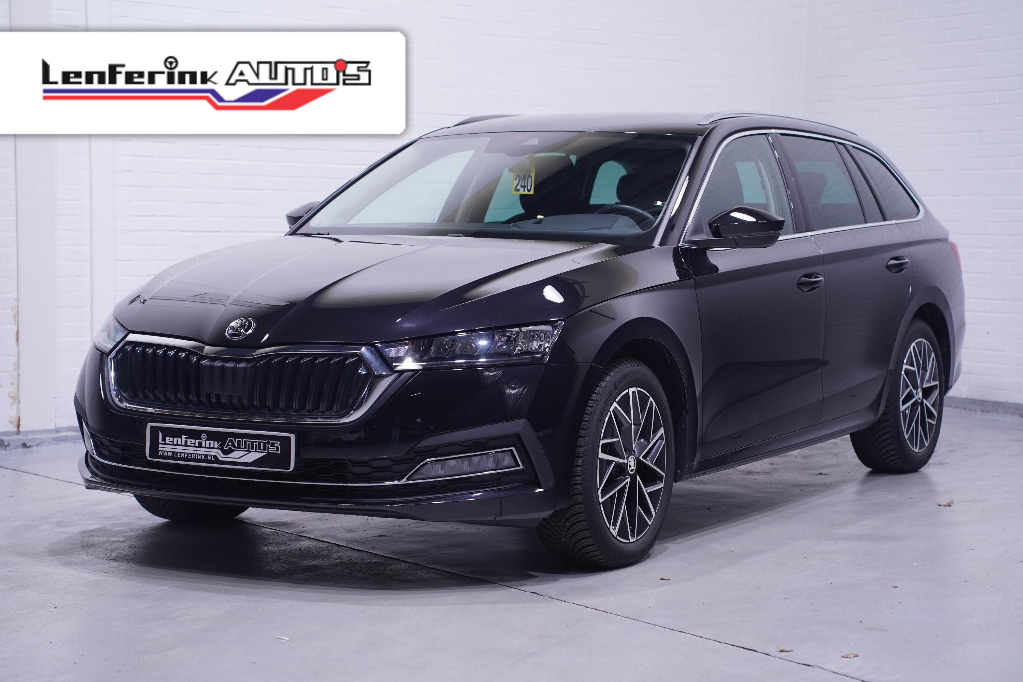 Škoda Octavia 2.0 TDI 150 pk Style DSG Aut. Navi, HUD LED Koplampen, Elek. Stoelen, Adapt. Cruise