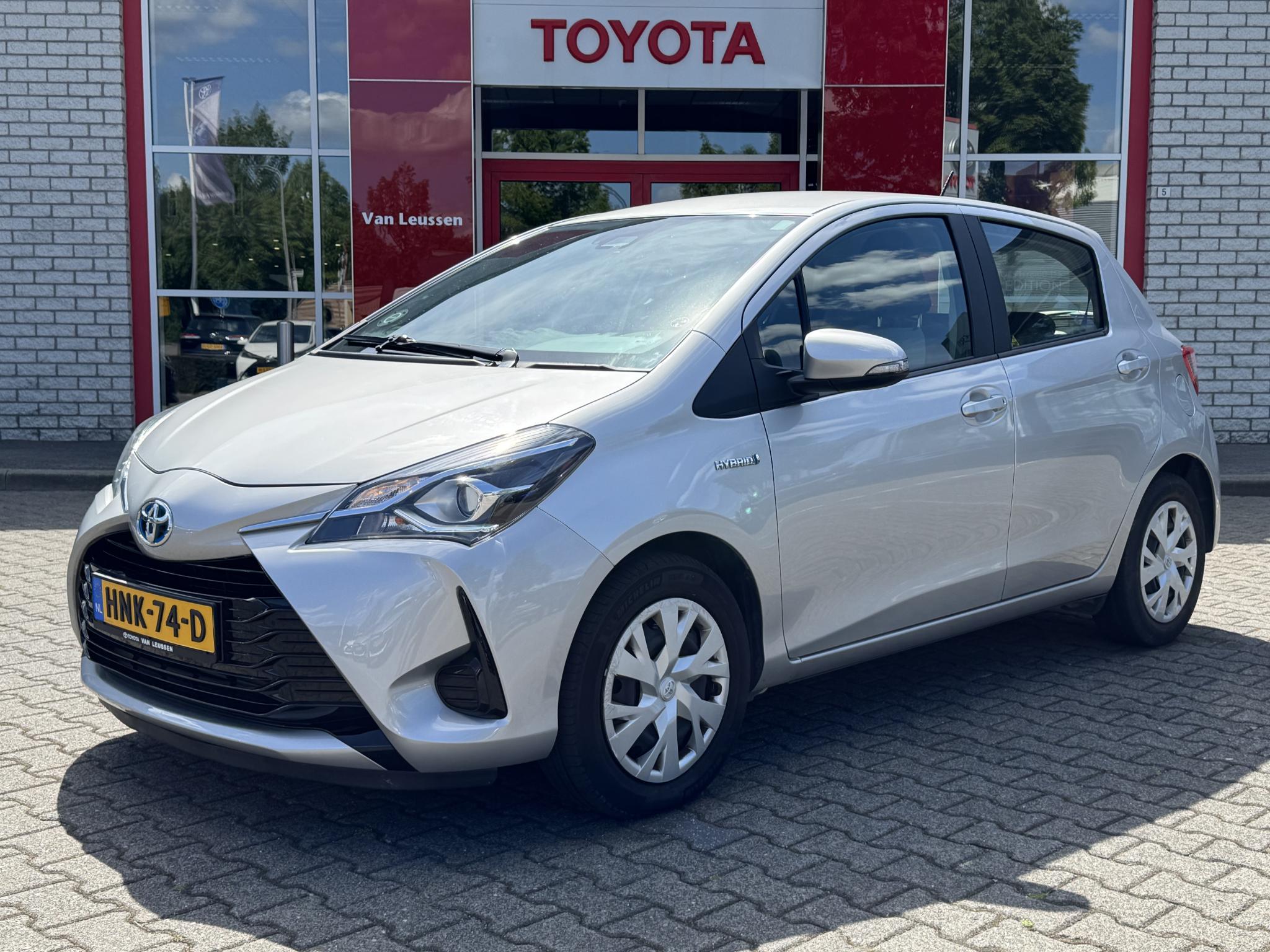 Toyota Yaris 1.5 Hybrid Active STOELVERW. PARKEERCAMERA CLIMA EL-RAMEN BLUETOOTH