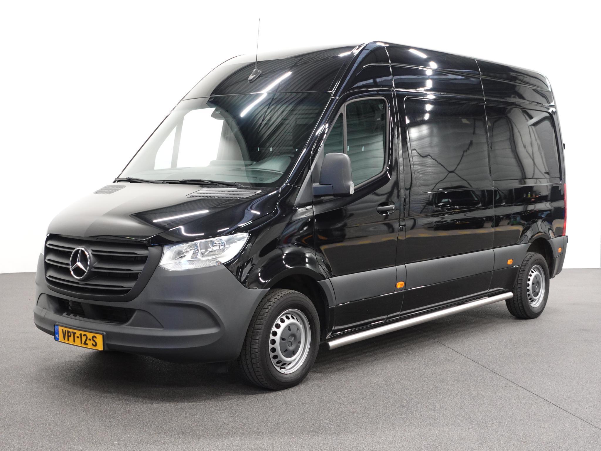 Mercedes-Benz Sprinter L2H2 Automaat Navi Airco Camera Parkeersensoren