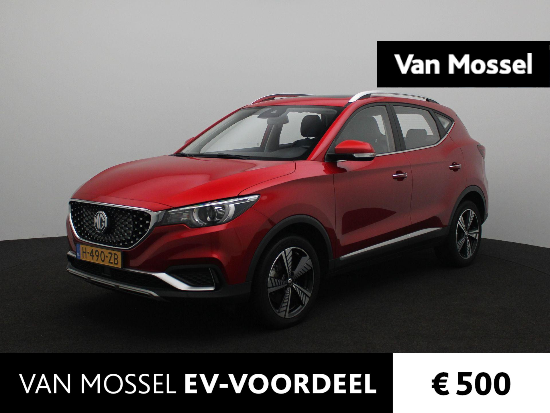 MG ZS-EV Luxury 45 kWh | 1e-Eigenaar | Navi | Panoramadak | Leder | Camera | Apple CarPlay |
