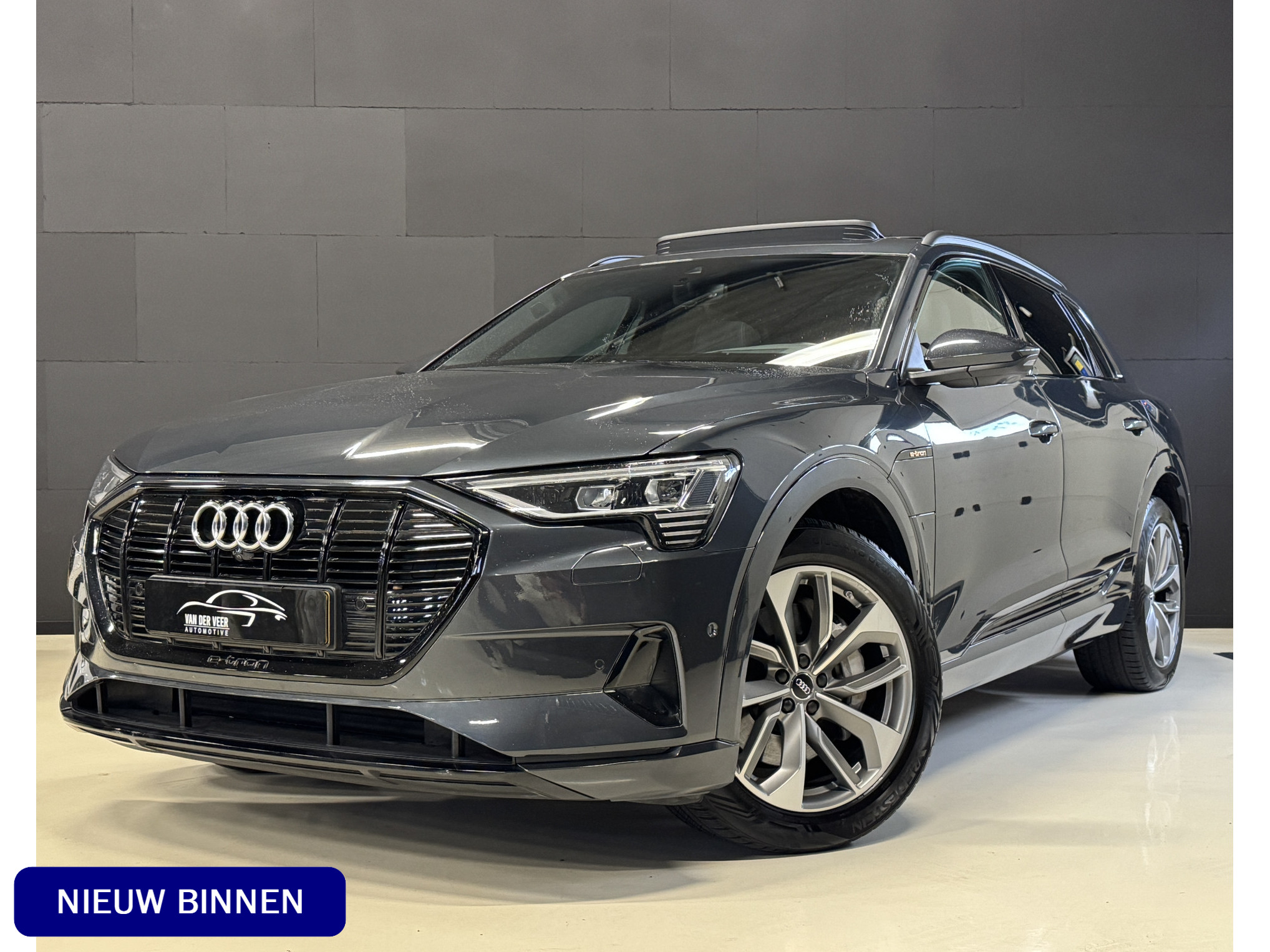 Audi e-tron e-tron 55 quattro advanced S-Line Pro Line Plus 95 kWh | Pano | Afn. trekhaak | B&O | Camera | Head-up | Stoelverwarming