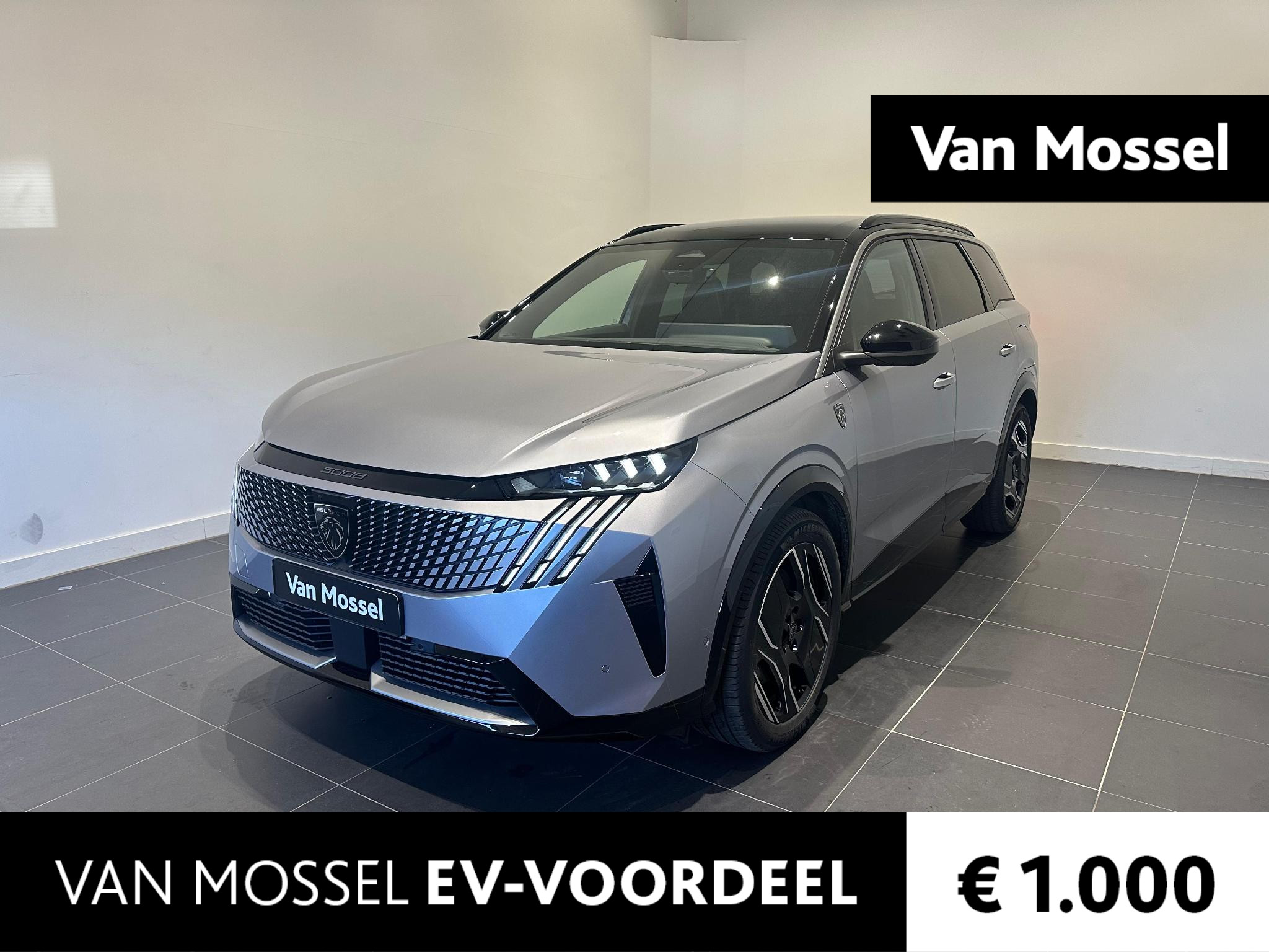 Peugeot e-5008 GT 73 kWh l 360 Camera l Achterbank Verwarmd l Warmtepomp