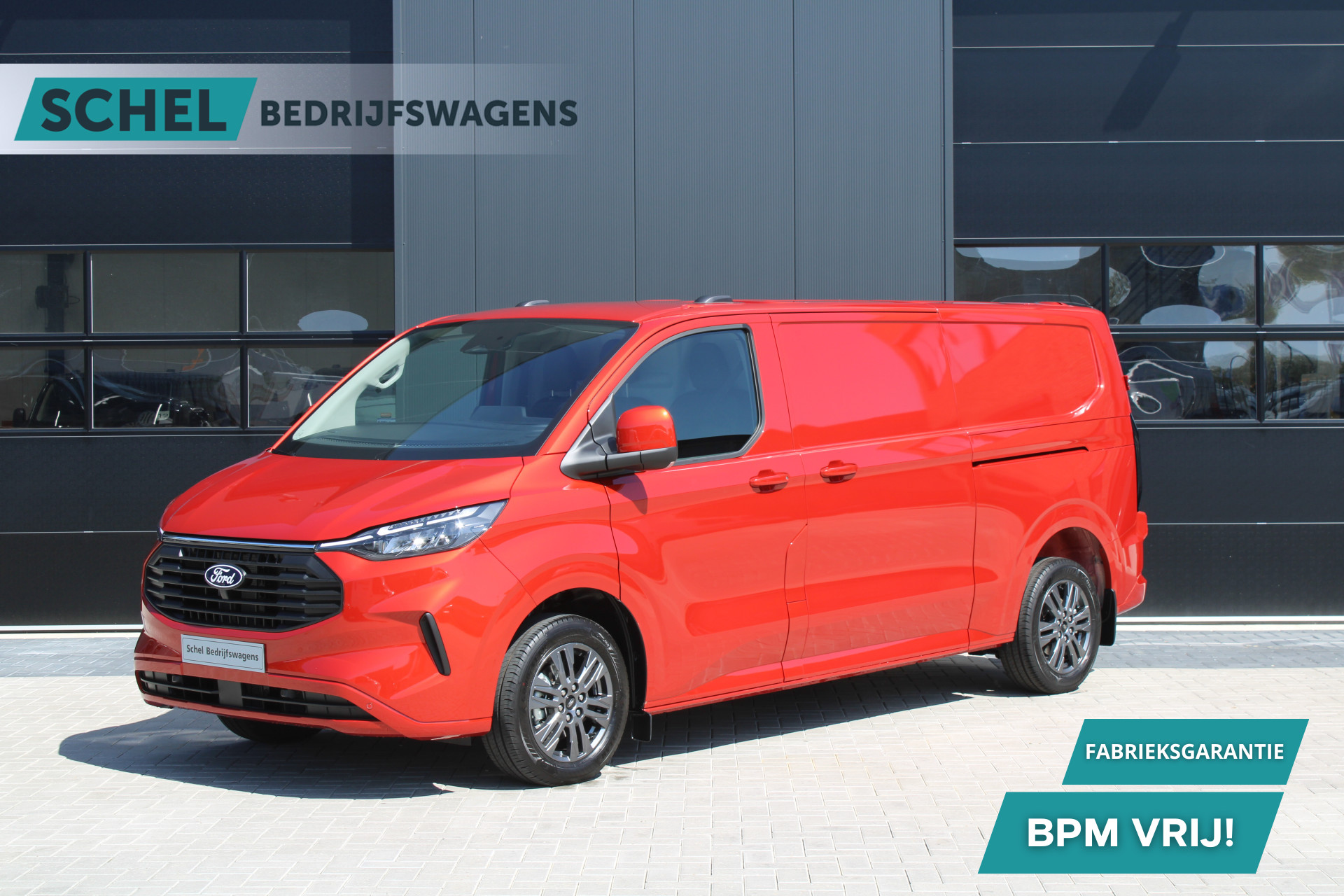 Ford Transit Custom 320 2.0 TDCI L2H1 Limited 170pk - 2x Schuifdeur - Adaptive Cruise - Verwarmd stuur - Blind spot - Navigatie - Camera - Draadloos laden - Rijklaar