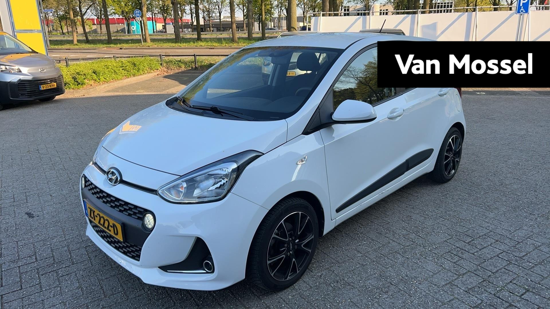 Hyundai i10 1.0i Comfort | AIRCO | PDC | CRUISE CONTROL | LMV |