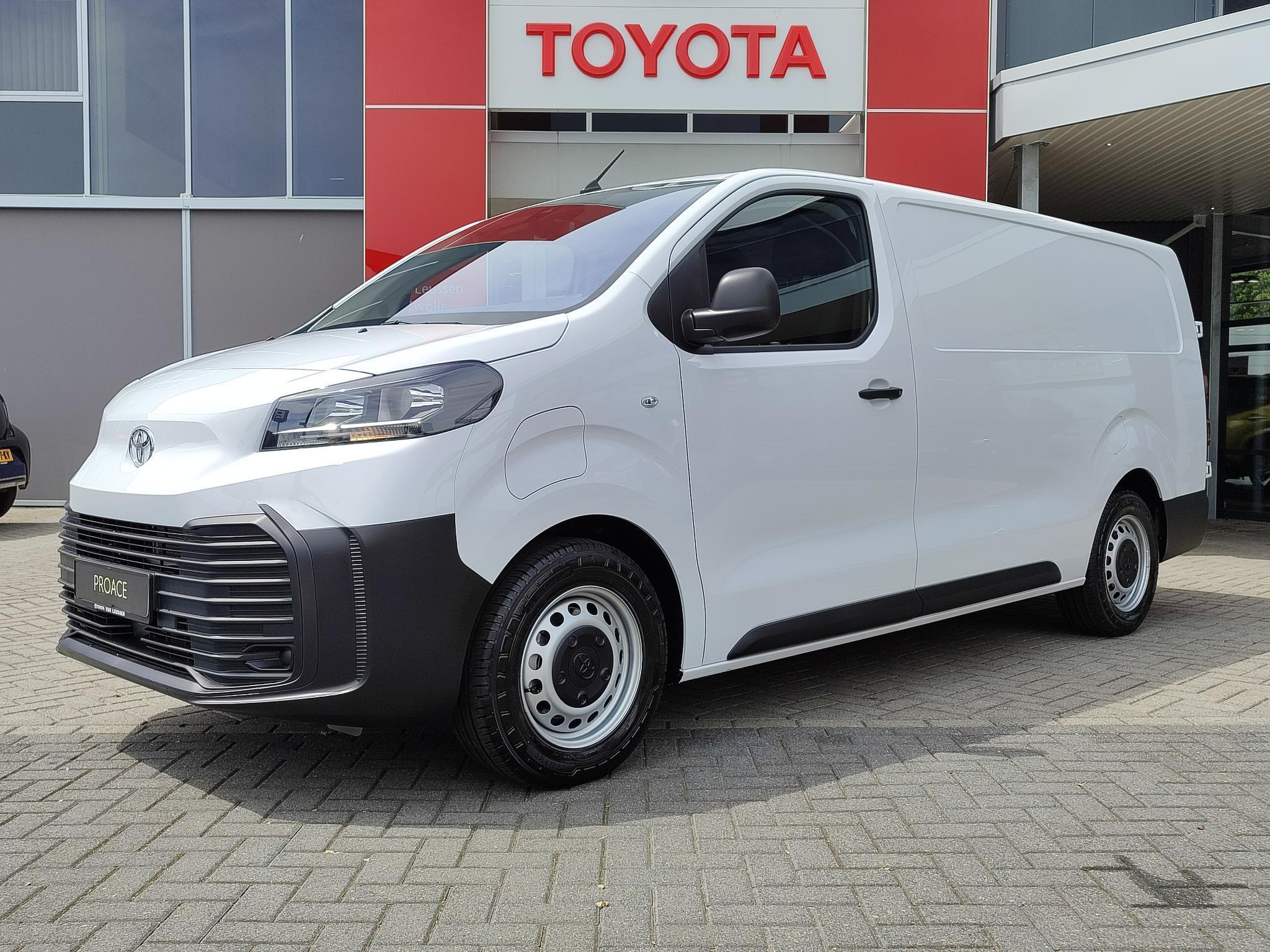 Toyota ProAce Long Worker CHALLENGER 75KWH ELECTRIC NIEUW MODEL DIRECT LEVERBAAR PARK-SENSOREN BLUETOOTH APPLE/ANDROID CRUISE AIRCO EL-RAMEN/SPIEGELS
